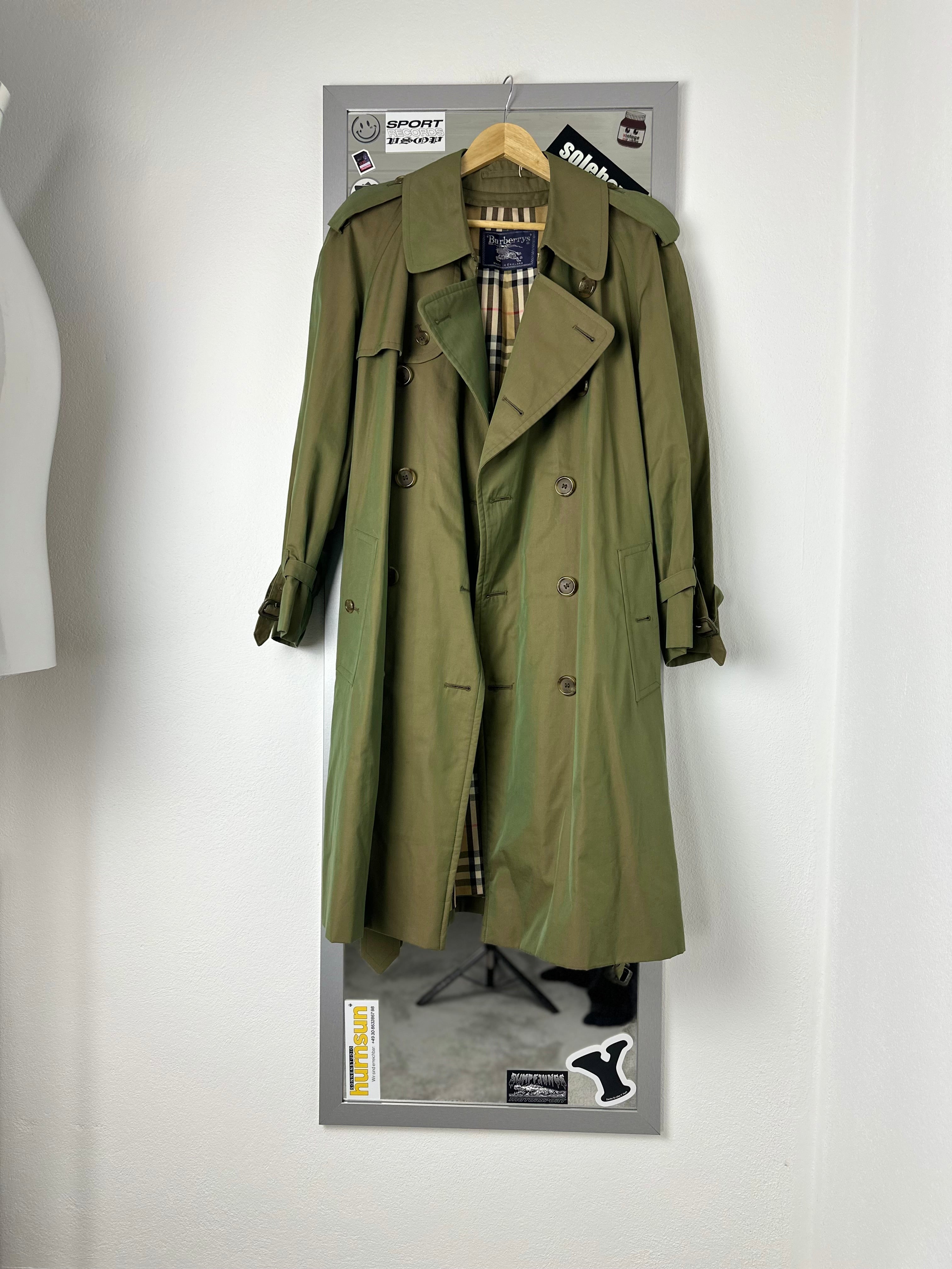 Burberrys Trenchcoat (50/L)