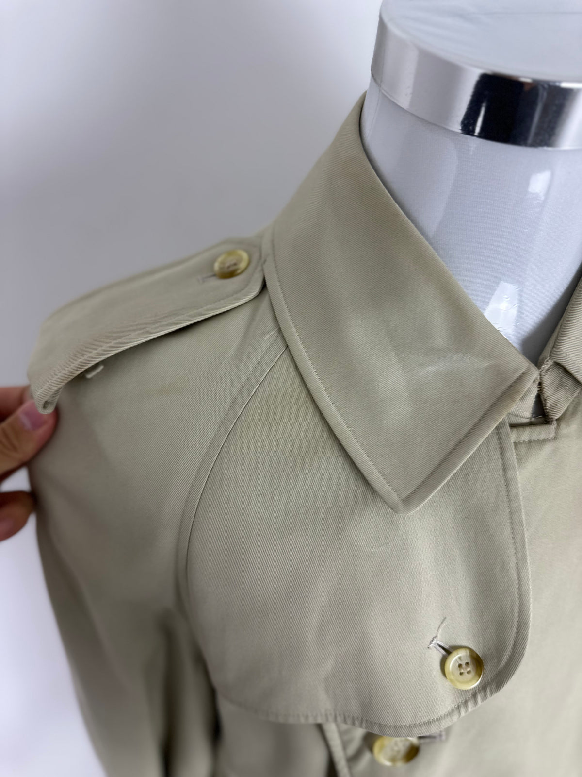 Vintage Burberry Trench Coat Creme Size 50 L