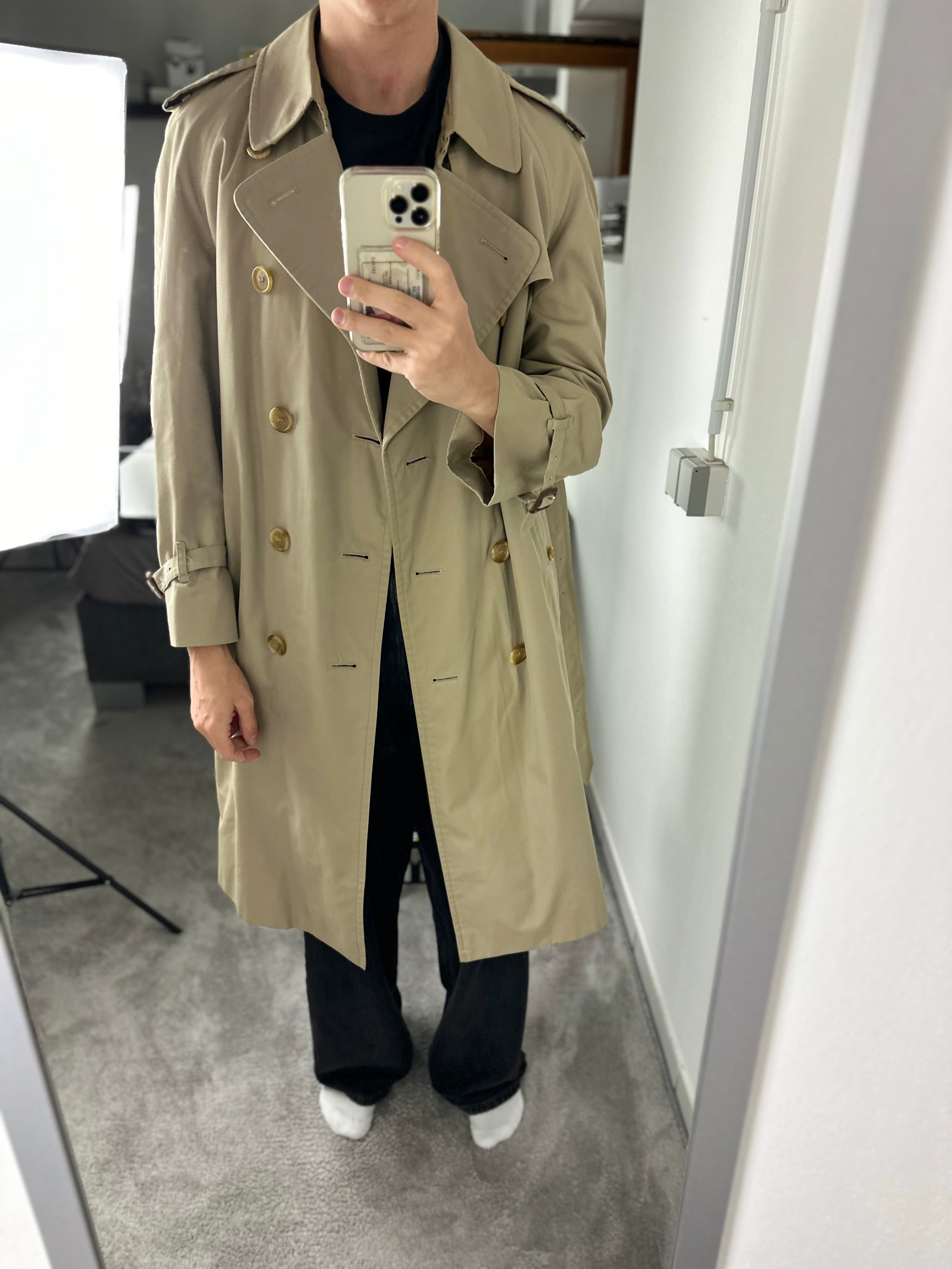 Burberrys Trenchcoat (48/M) including Inlet