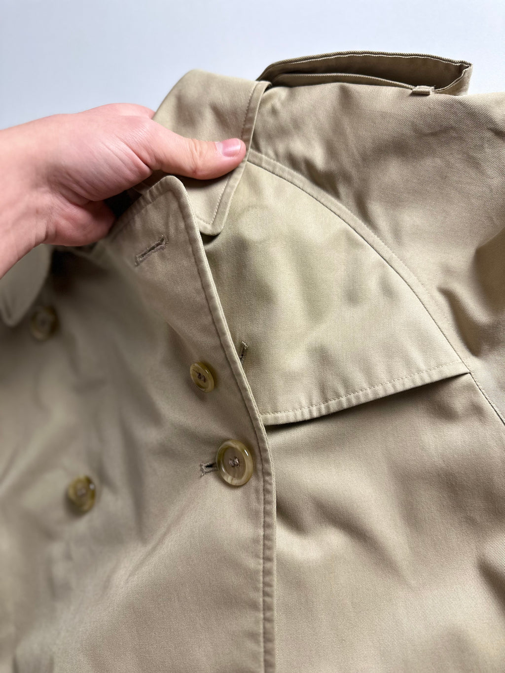 Burberrys Trenchcoat (14/L)