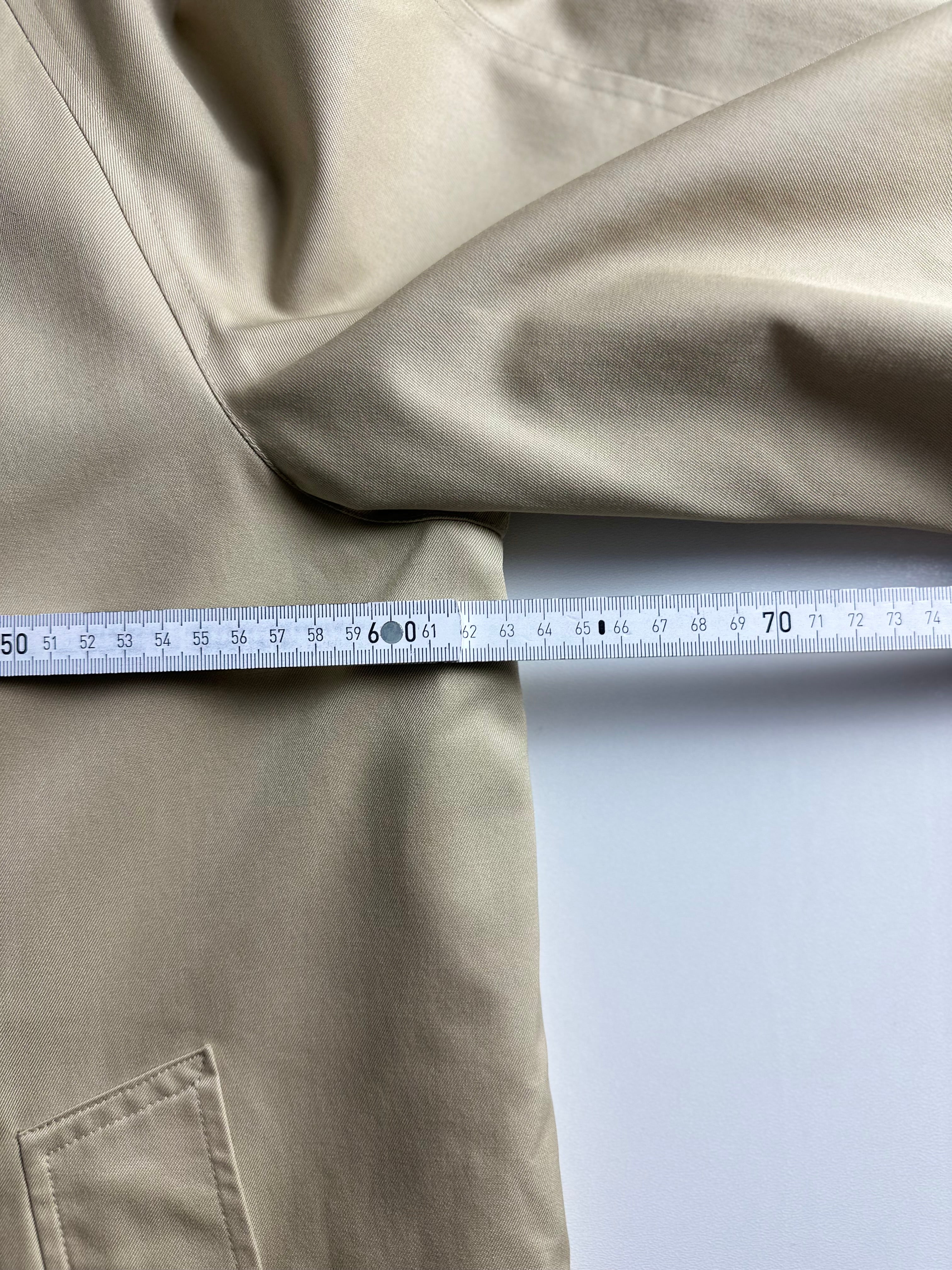 Burberrys Trenchcoat (52/L) including Inlet