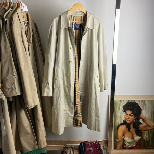 Burberry Trenchcoat Size 50/L