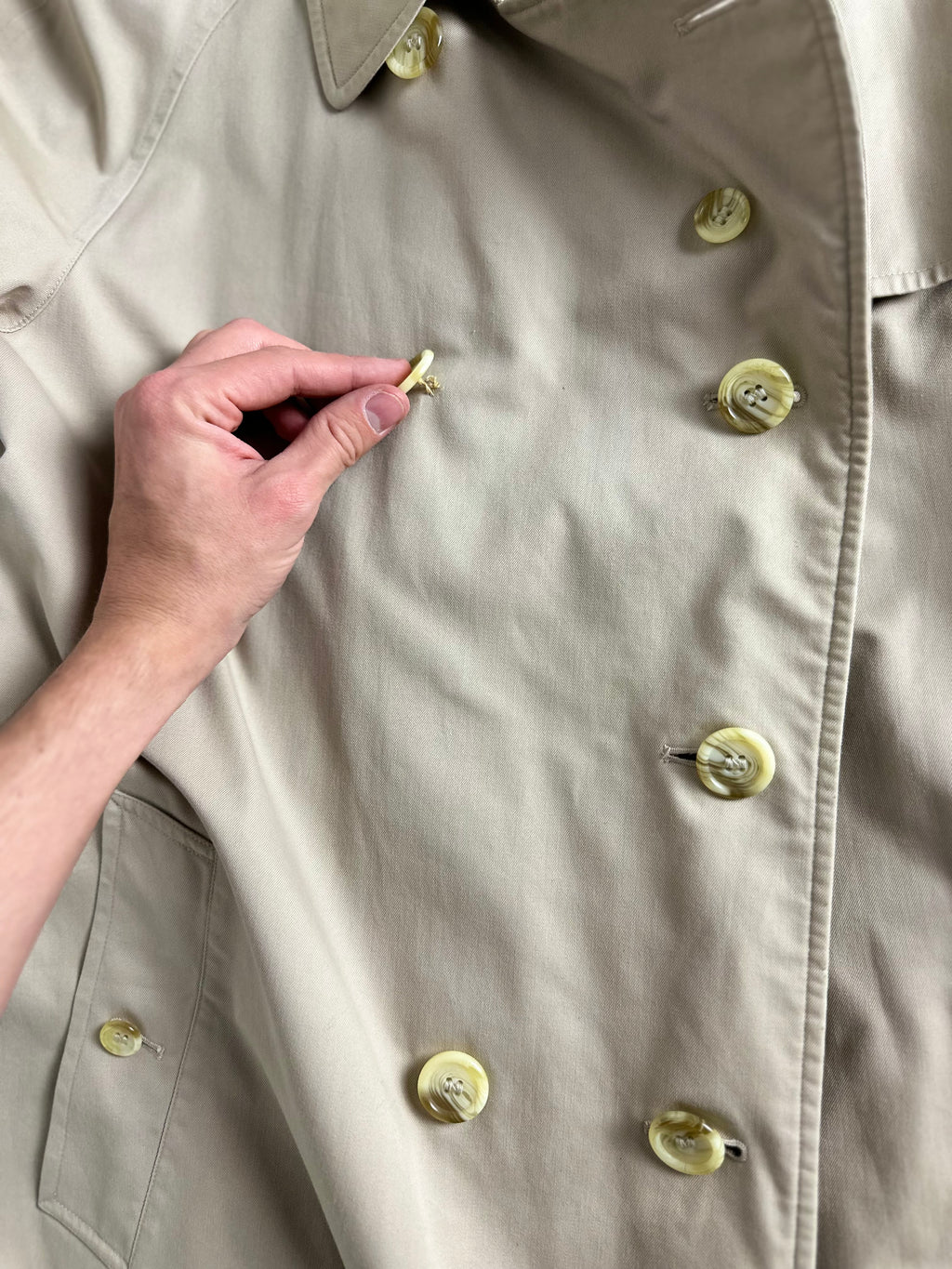 Burberrys Trenchcoat (12/M)