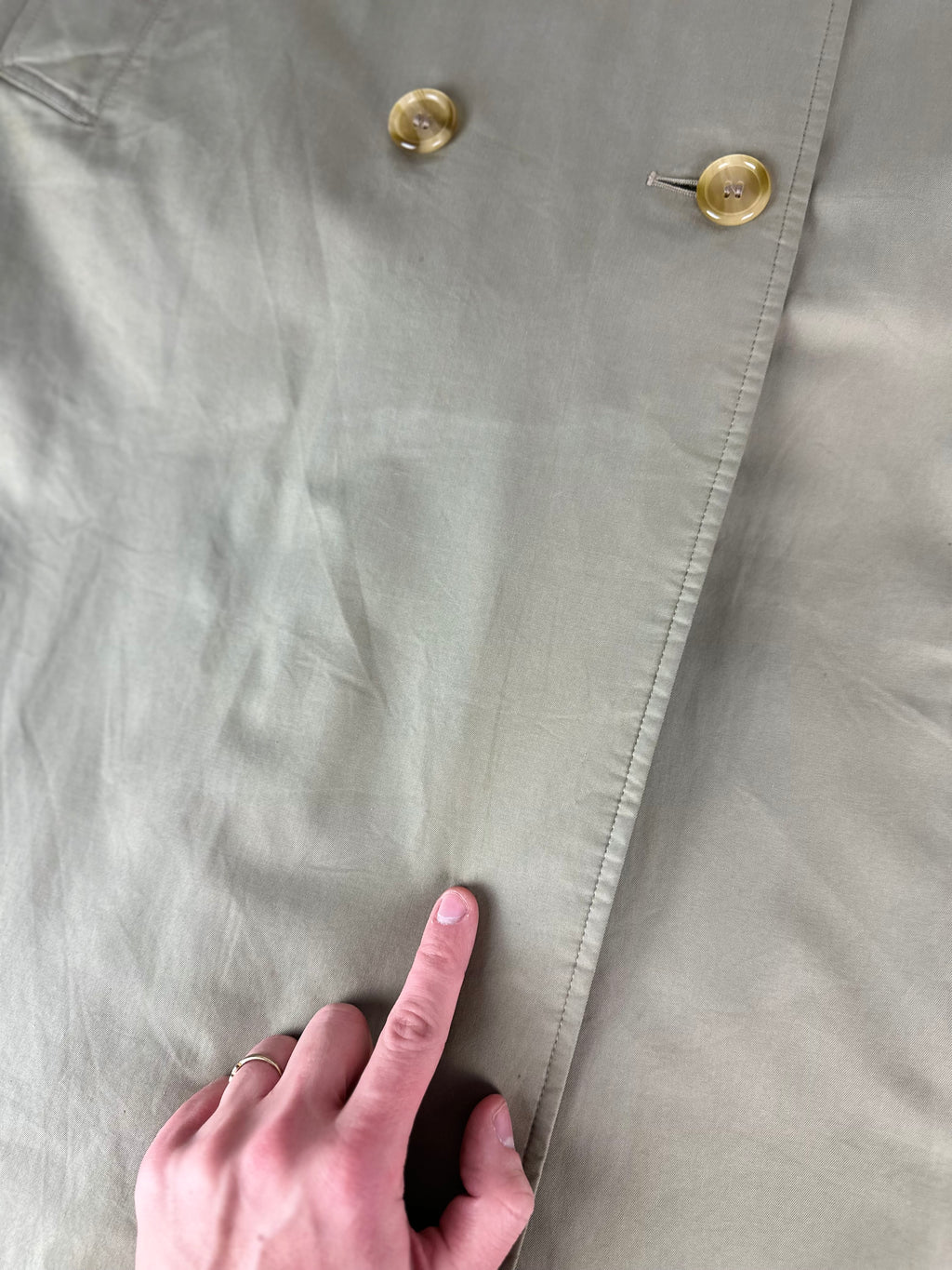 Burberrys Trenchcoat (10/S) including Inlet