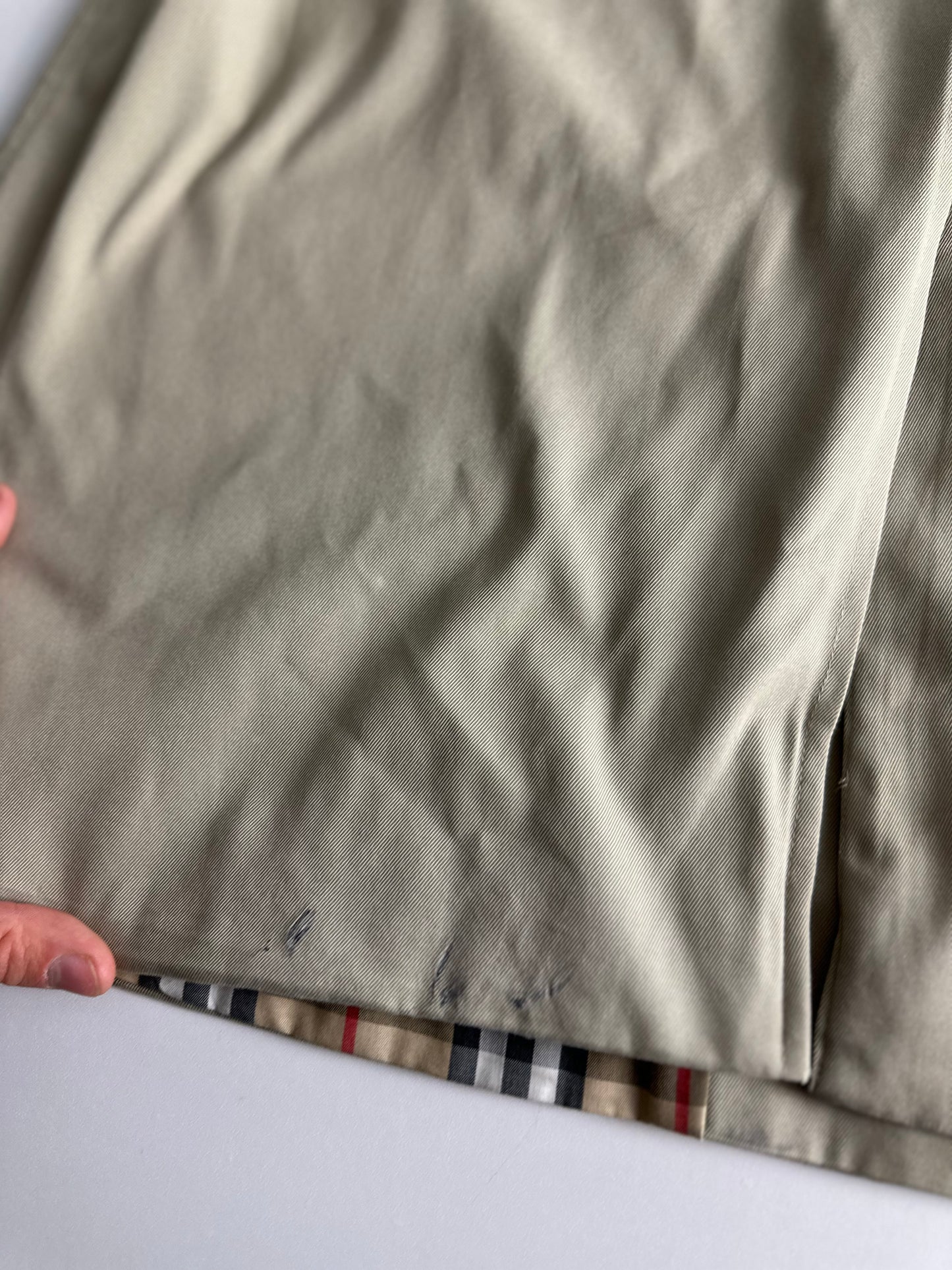 Burberrys Trenchcoat (12/M)