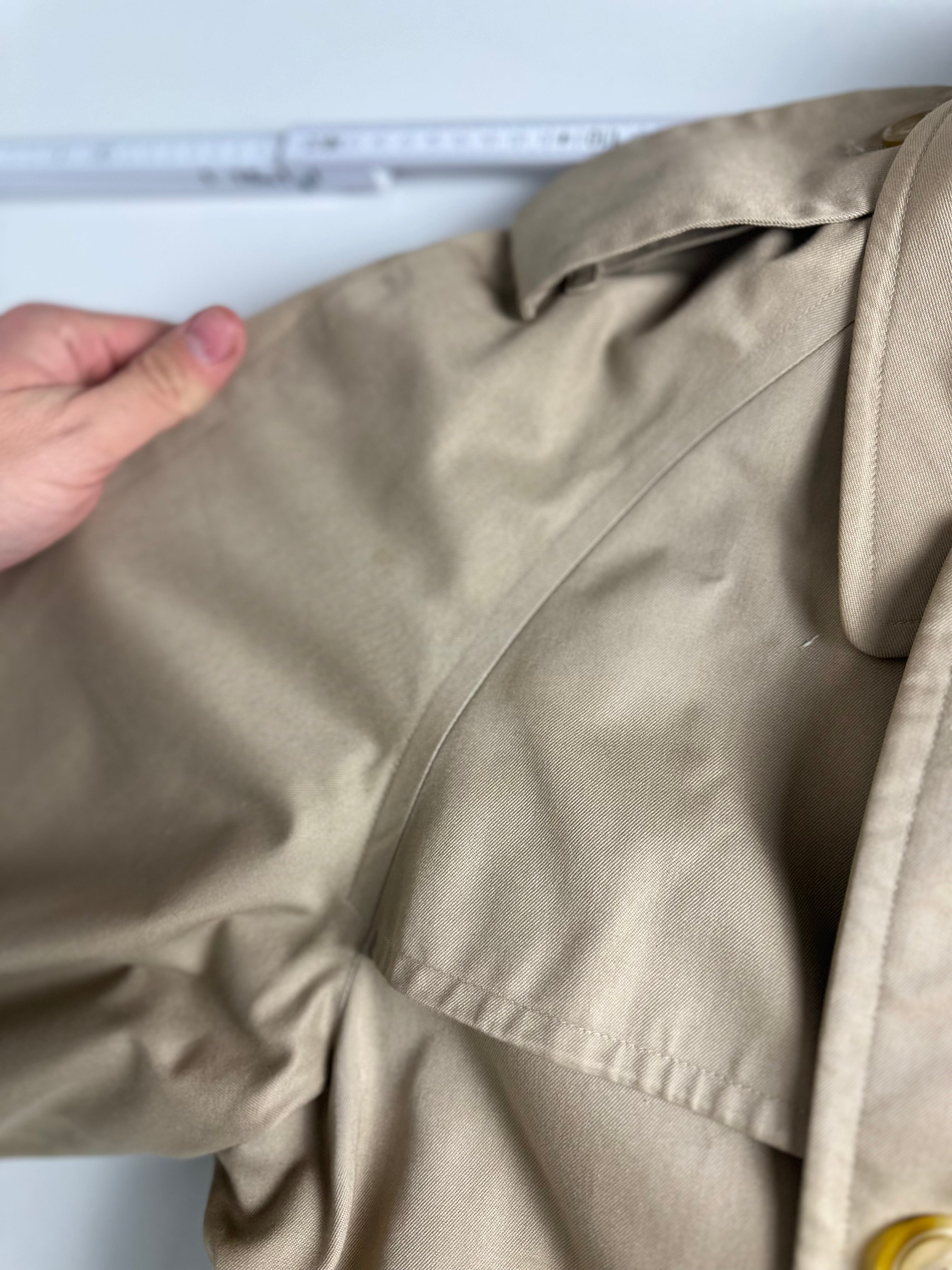Burberrys Trenchcoat (52/L)