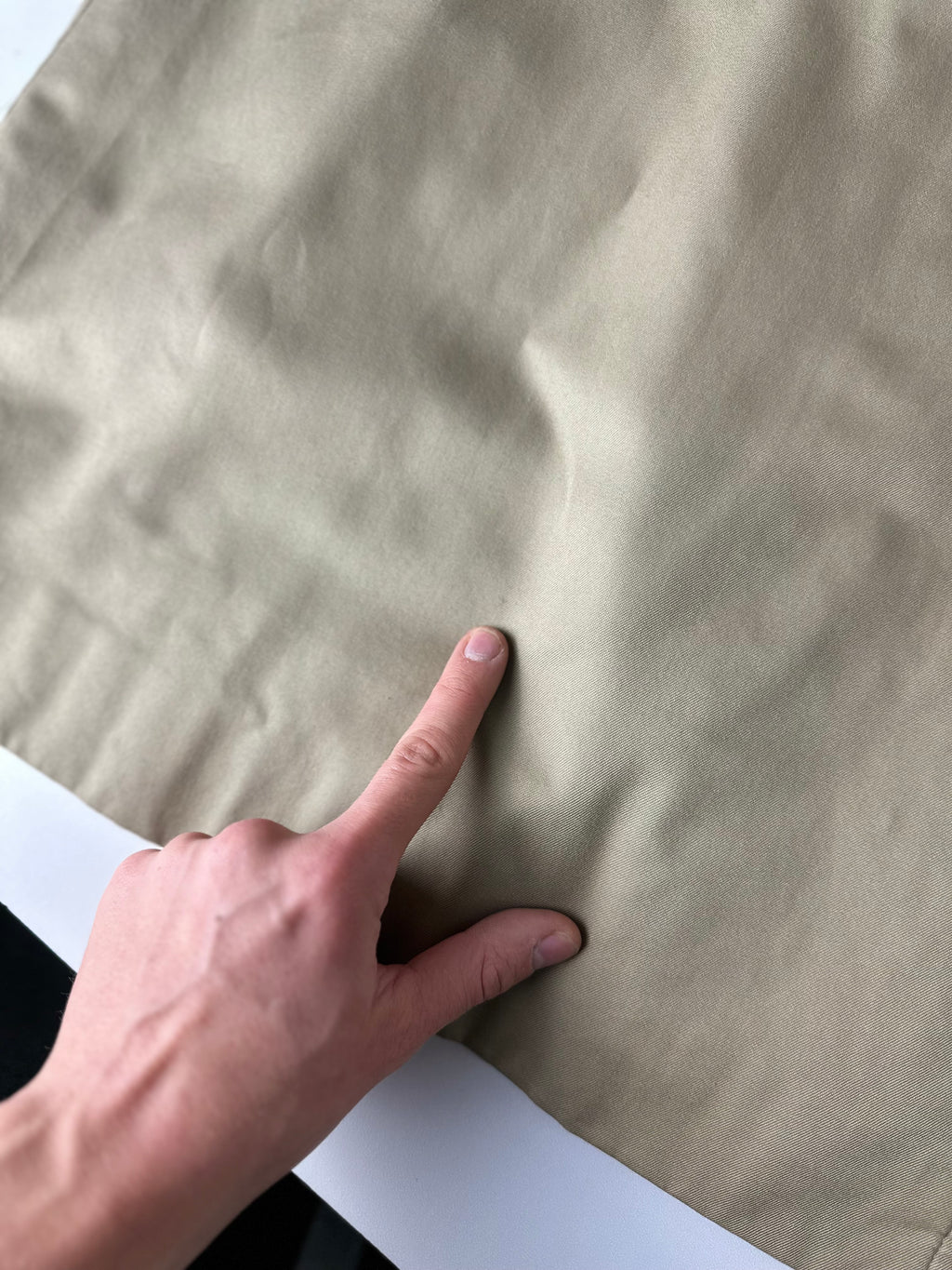 Burberrys Trenchcoat (10/S) including Inlet