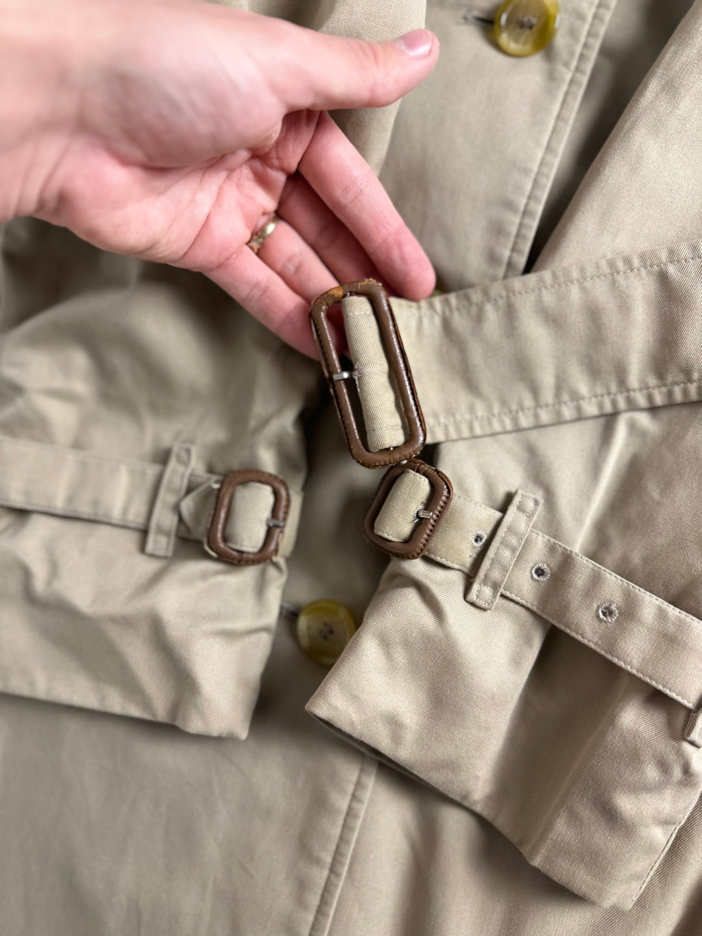 Burberrys Trenchcoat (12/M)