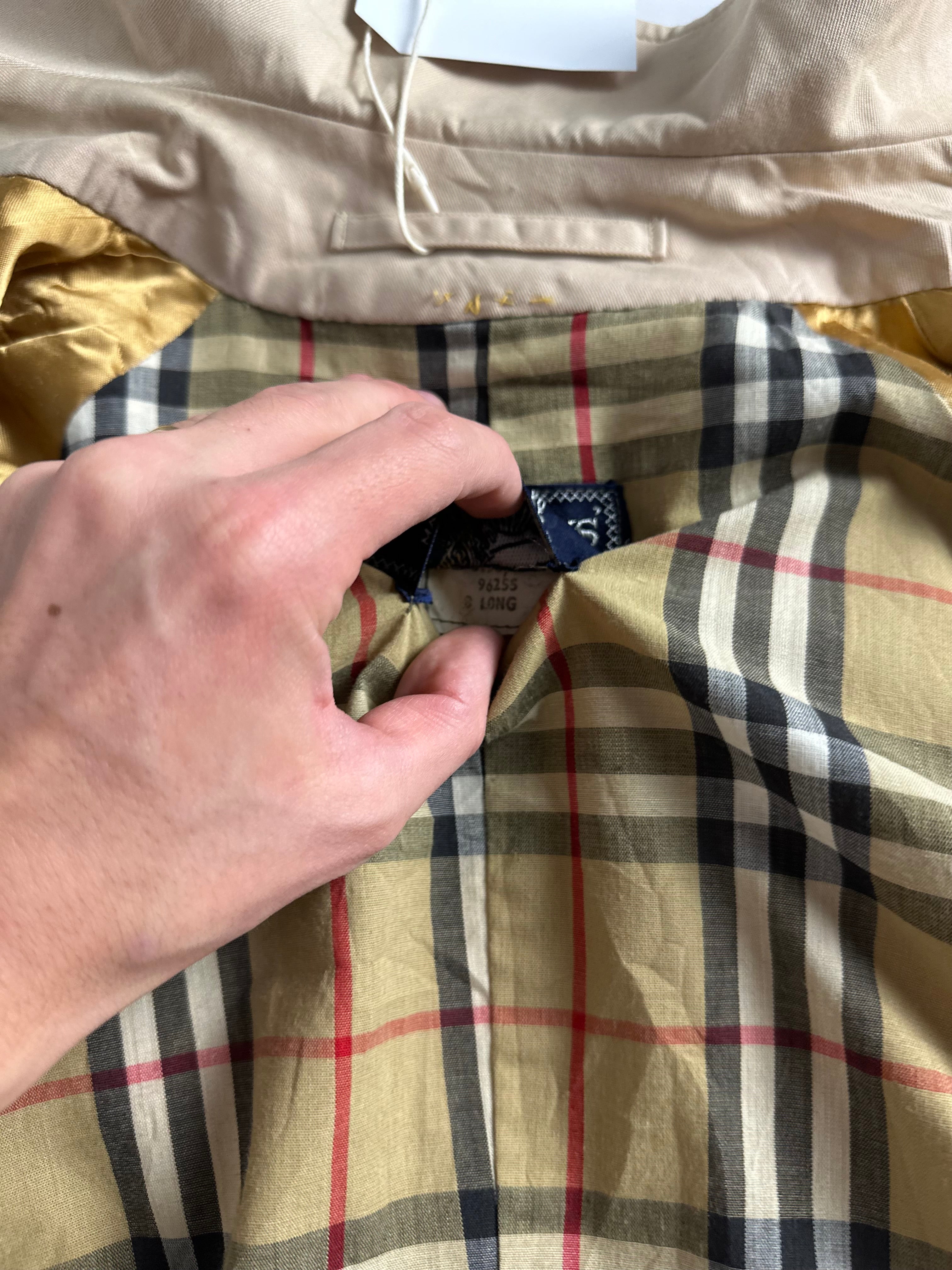 Burberrys Trenchcoat (8/XS)