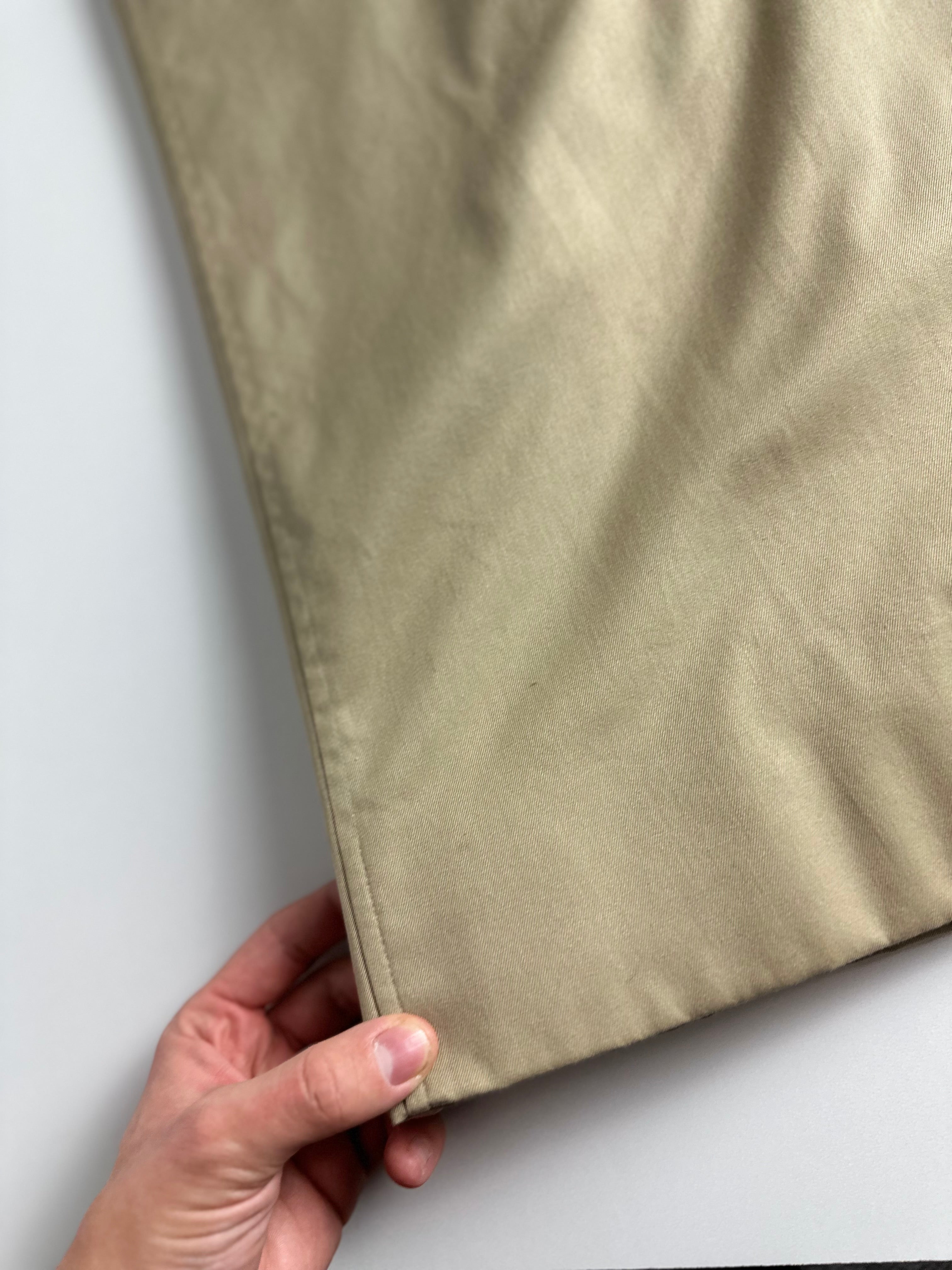 Burberrys Trenchcoat (12/M)