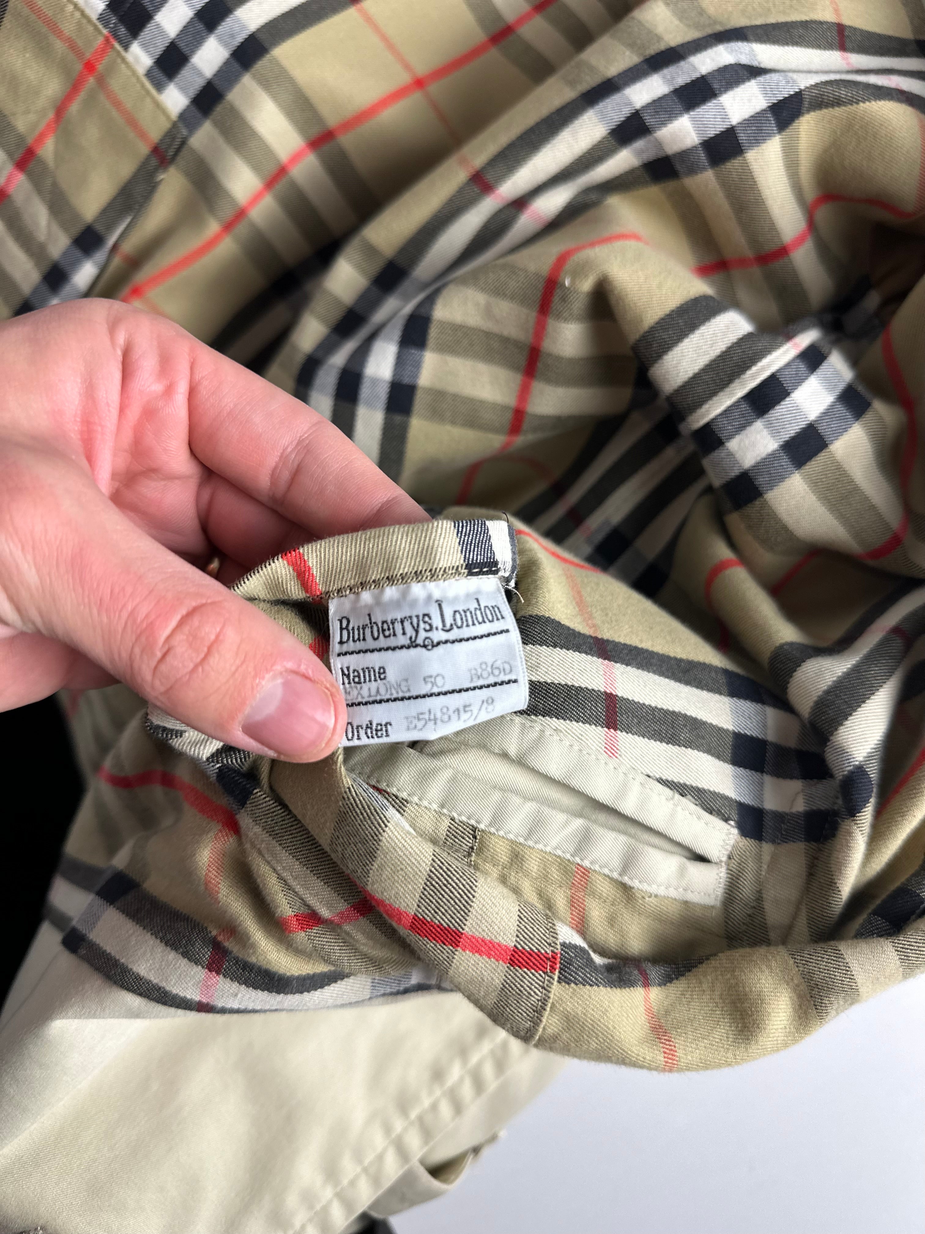 Burberrys Trenchcoat (52/L)