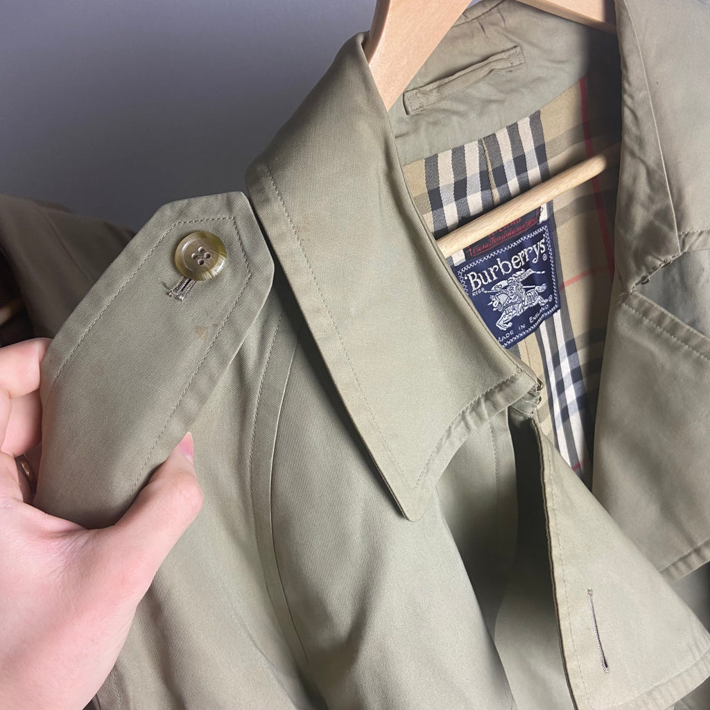 Burberry Trenchcoat Size 54/XL