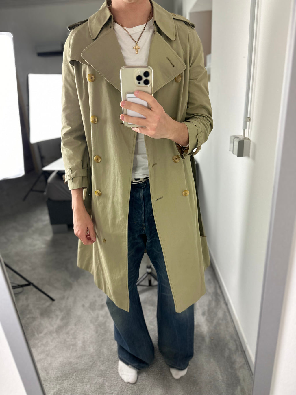 Burberrys Trenchcoat (10/S)
