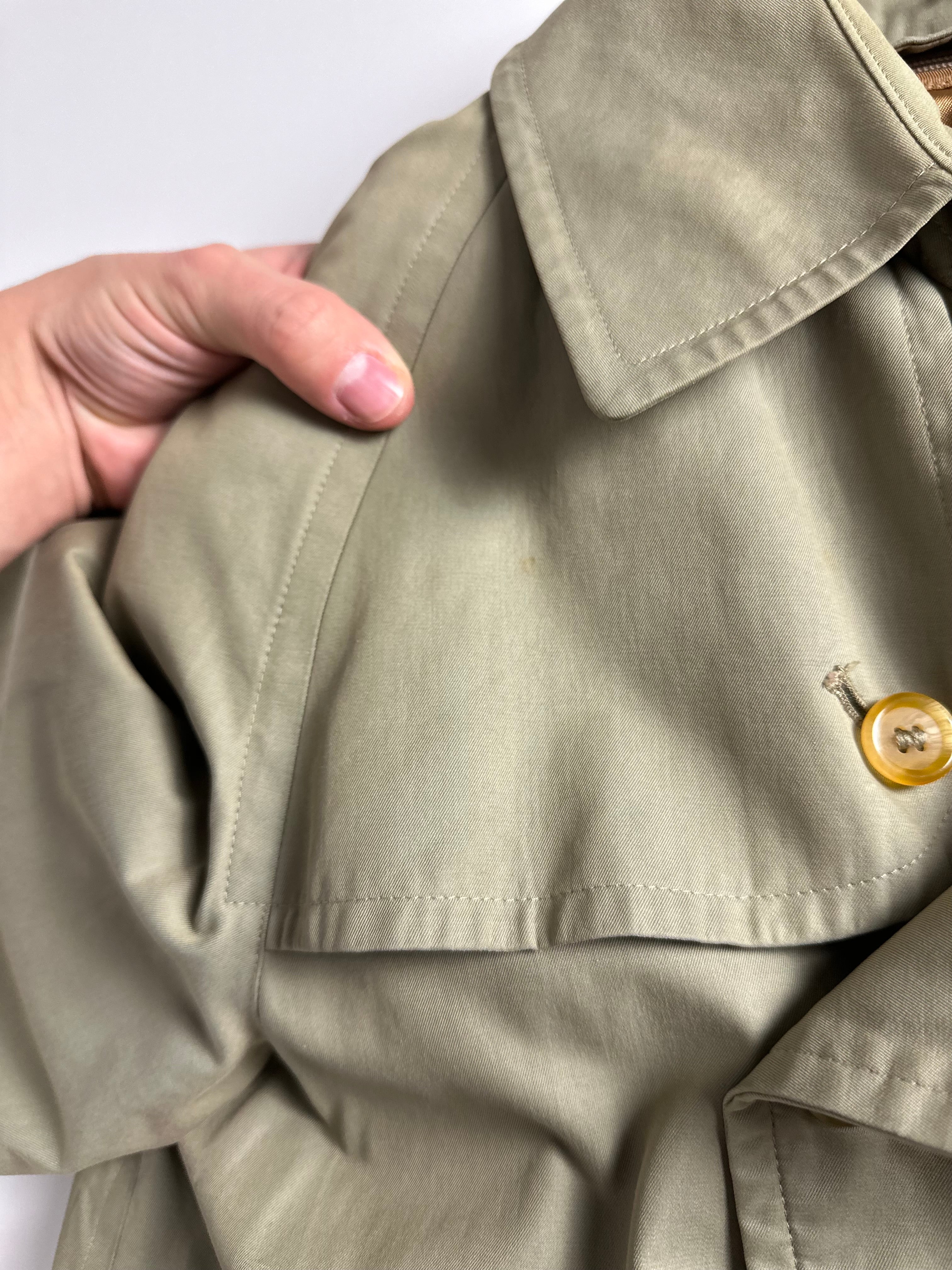 Burberrys Trenchcoat (46/S) including Inlet