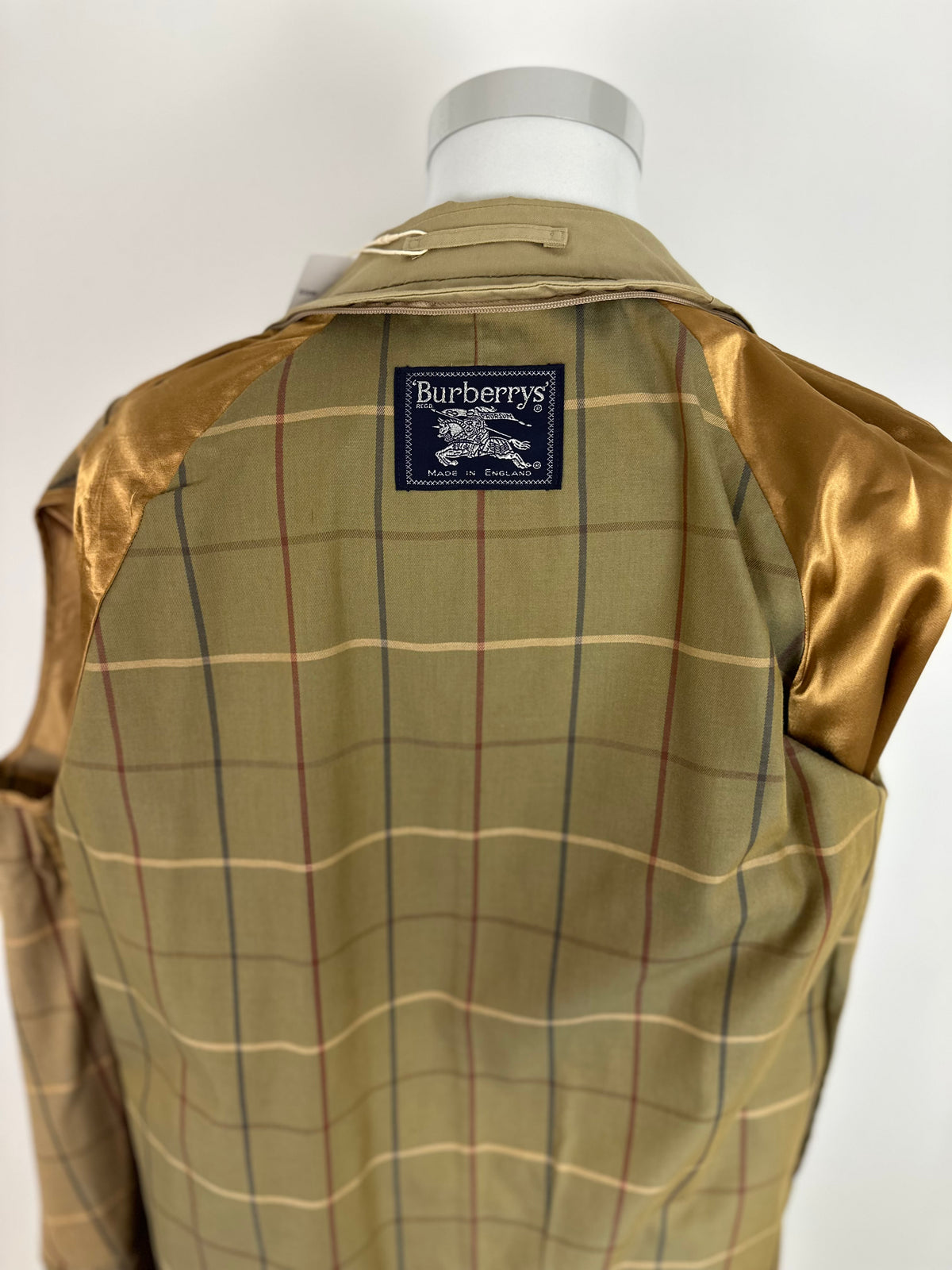 Vintage Burberry Car Coat Beige Size 48 M With Lining