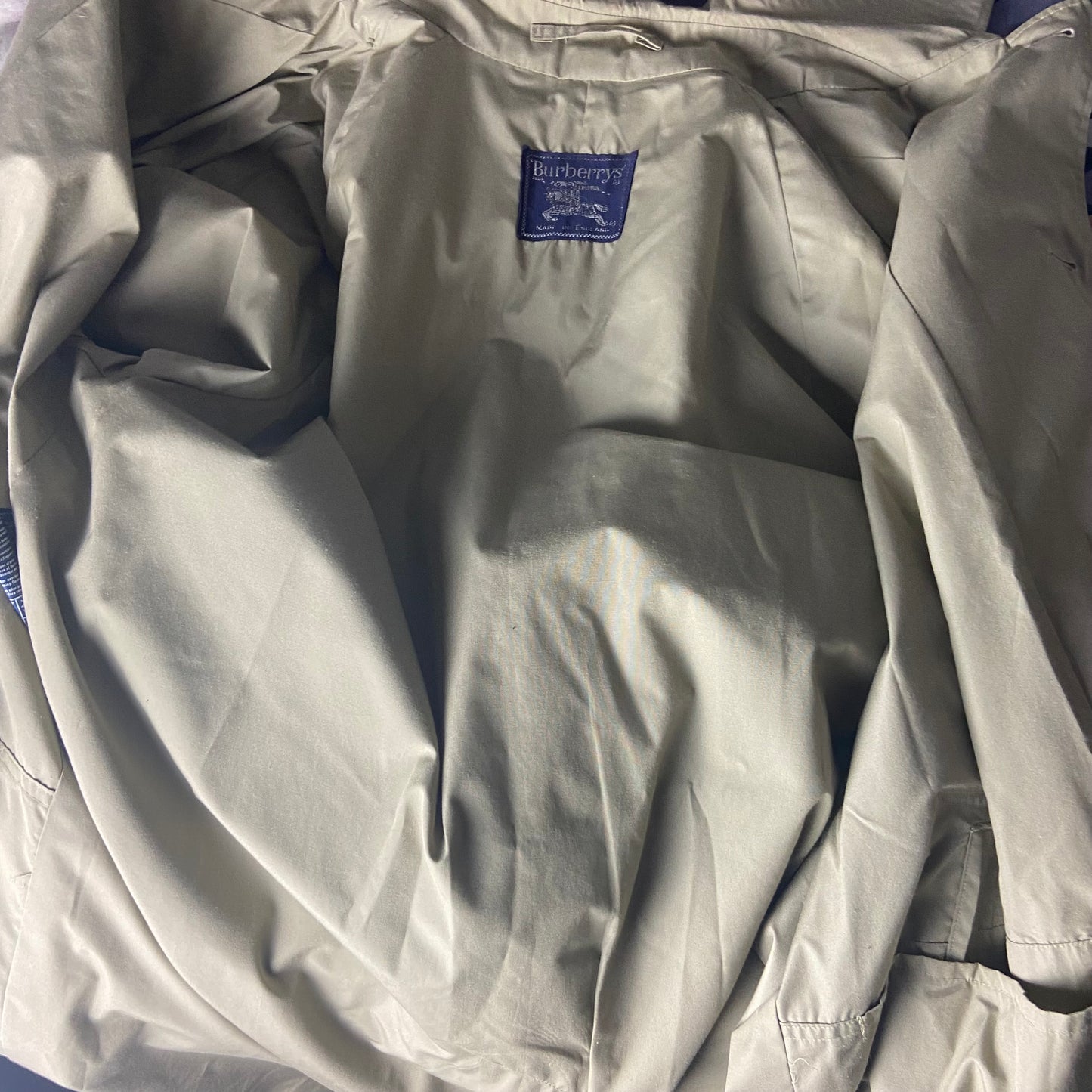 Burberrys Trenchcoat (52/L)