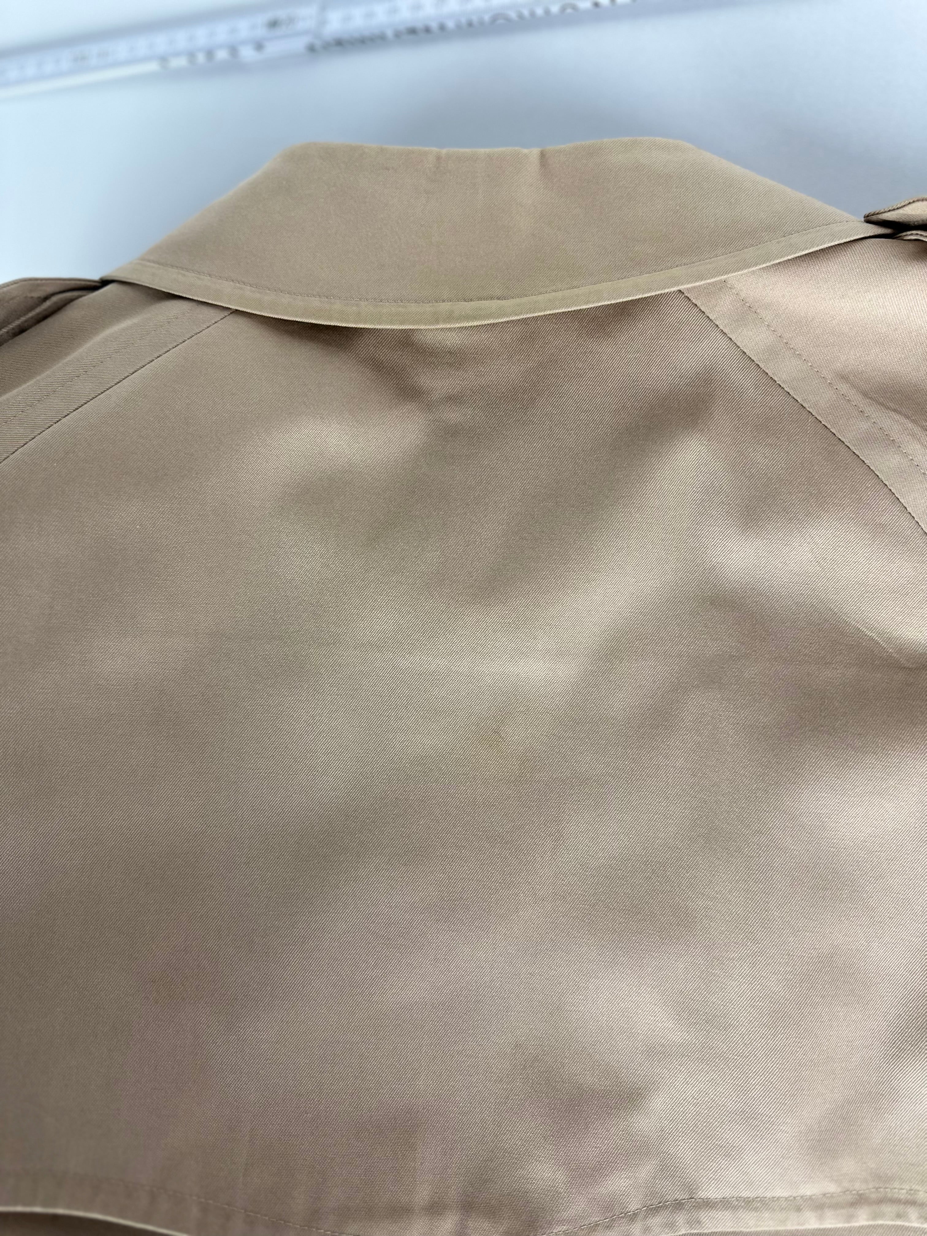 Burberrys Trenchcoat (50/L)