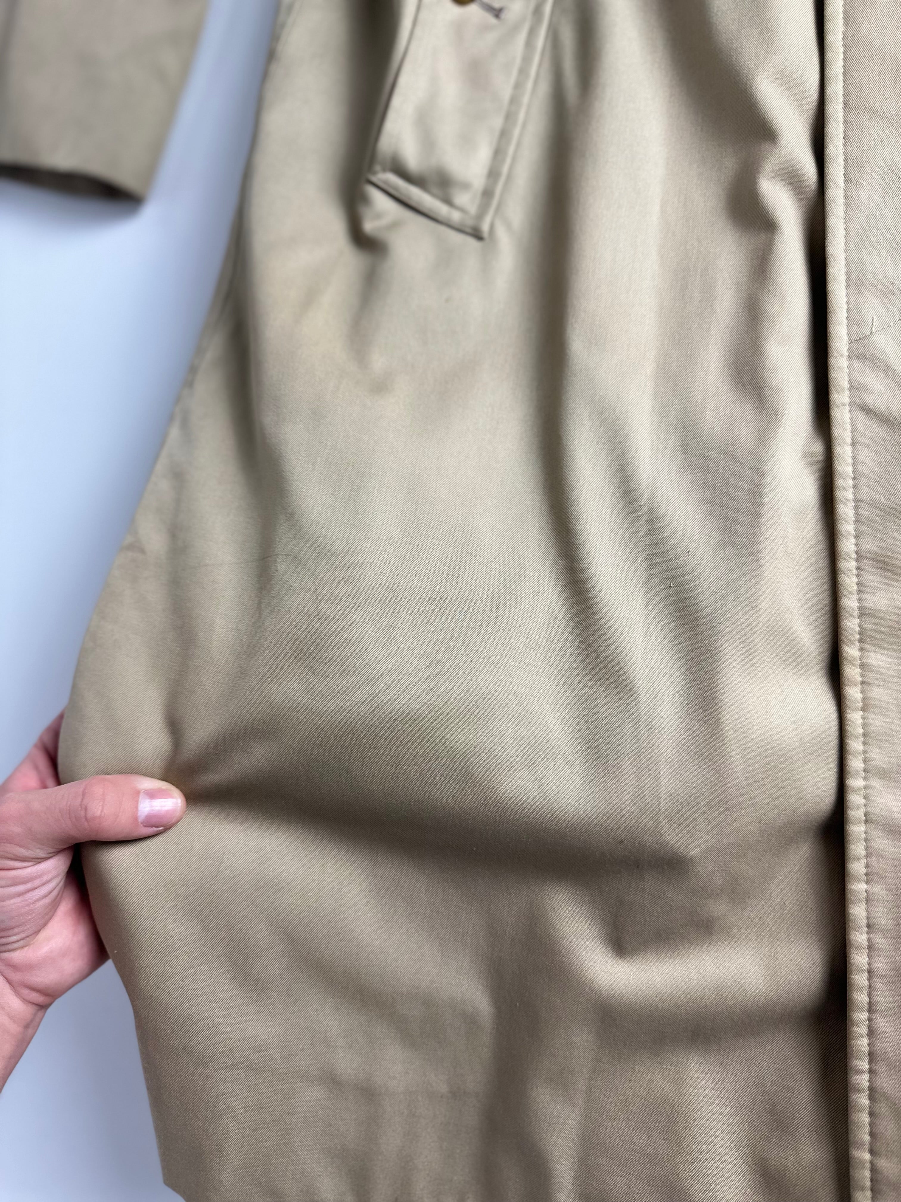 Burberrys Carcoat (46/S) including Inlet