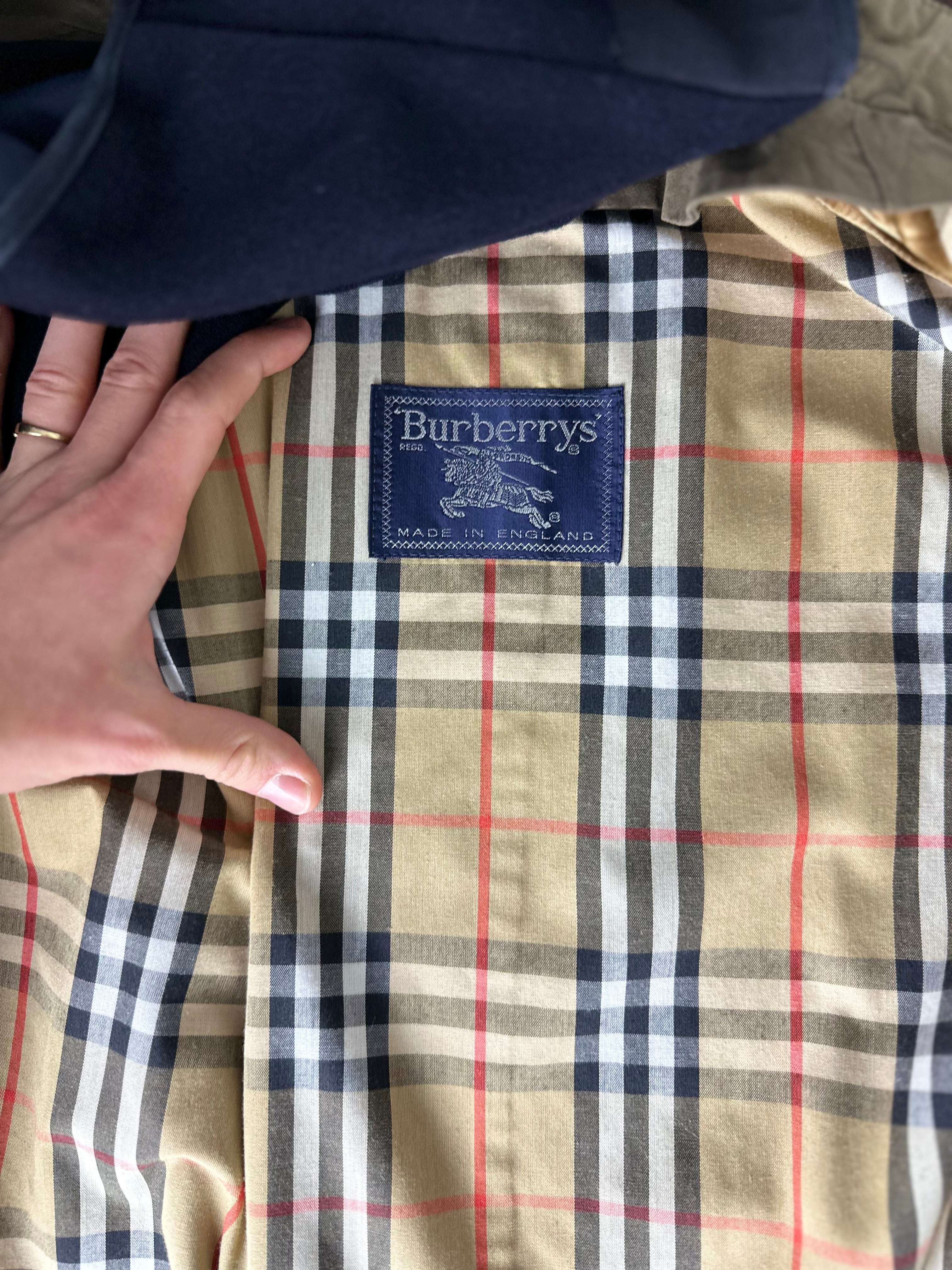 Burberrys Coat (54/XL) including Inlet