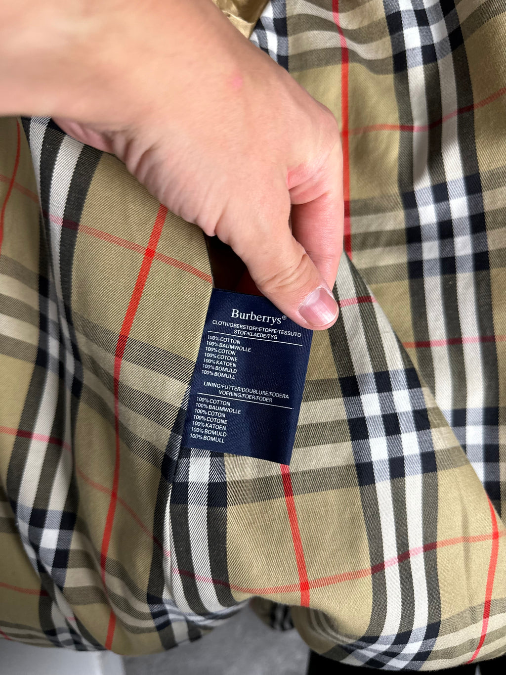 Burberrys Trenchcoat (16/XL)