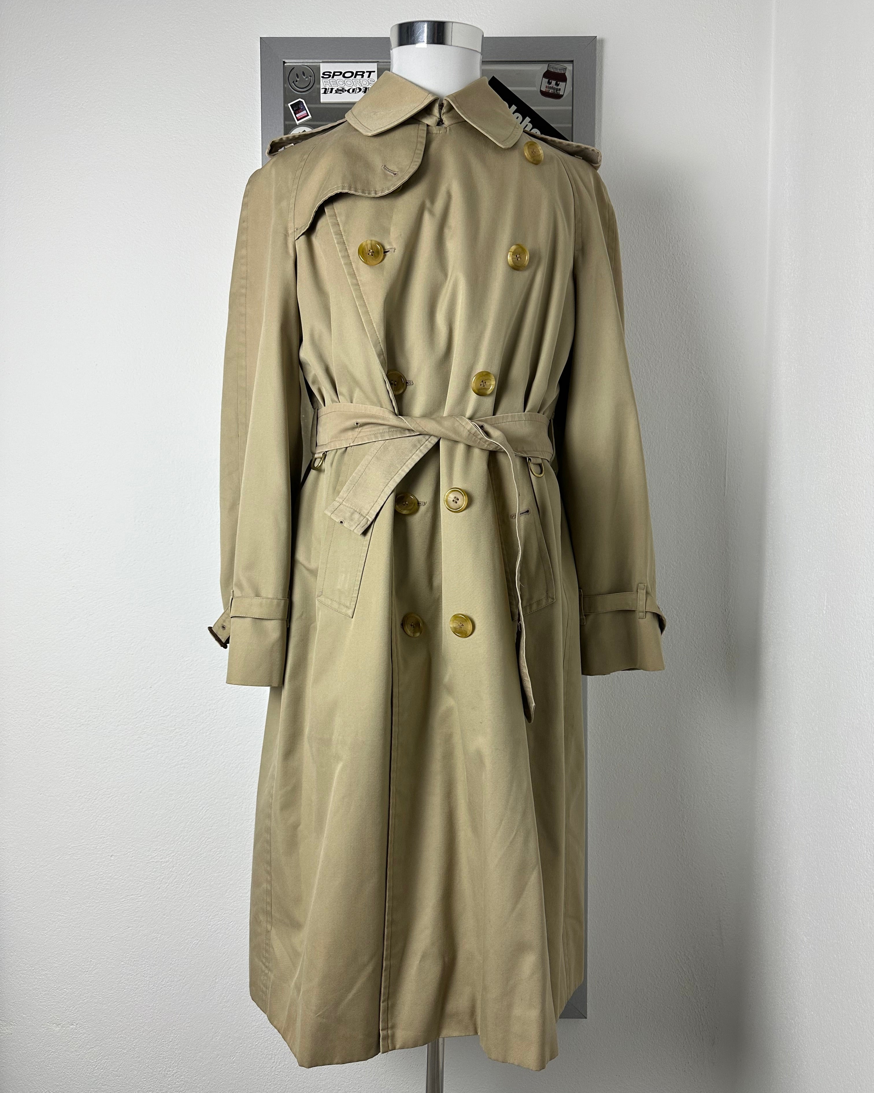 Burberrys Trenchcoat (48/M) including Inlet