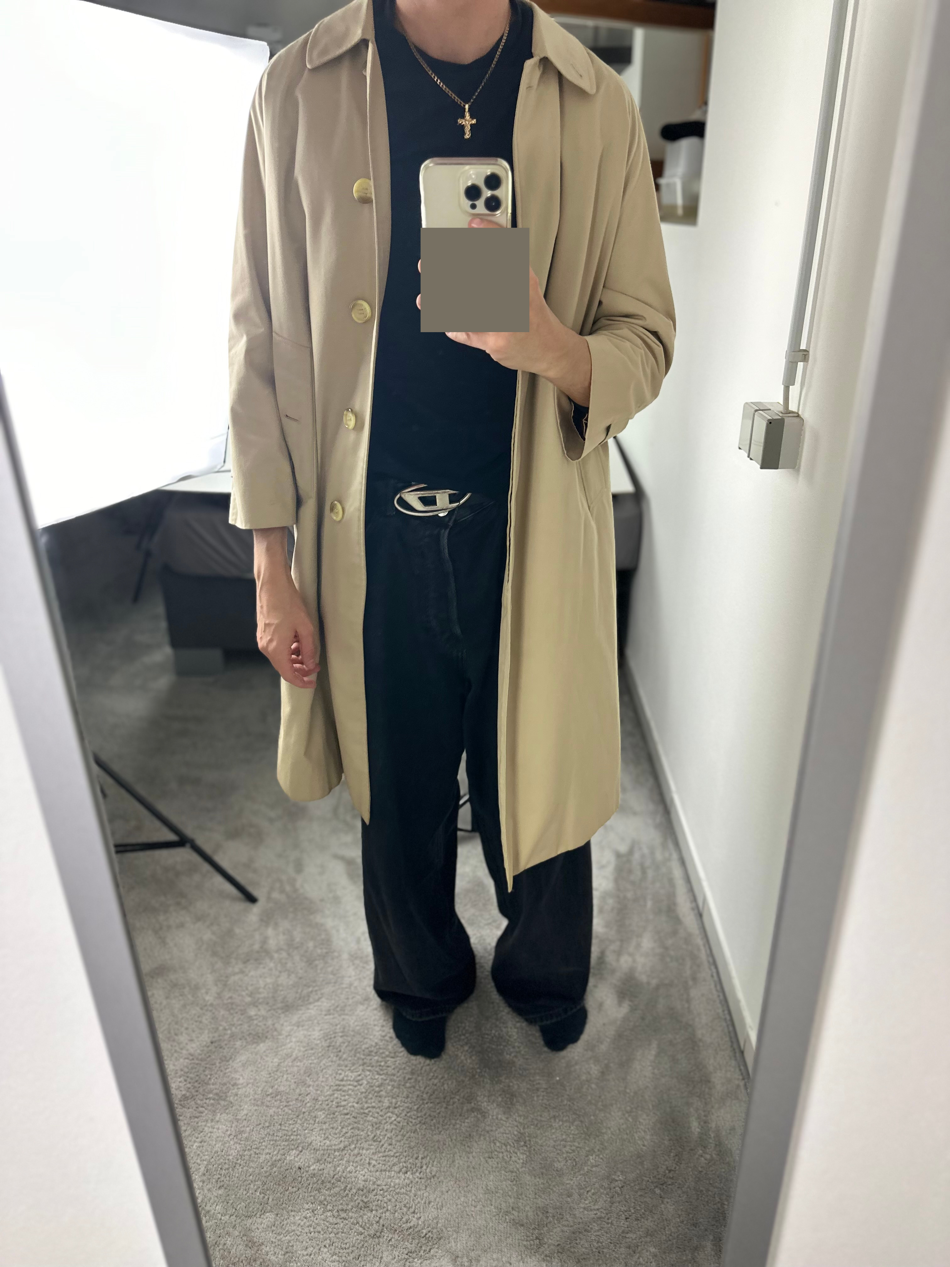 Burberrys Carcoat (10/S) including Inlet