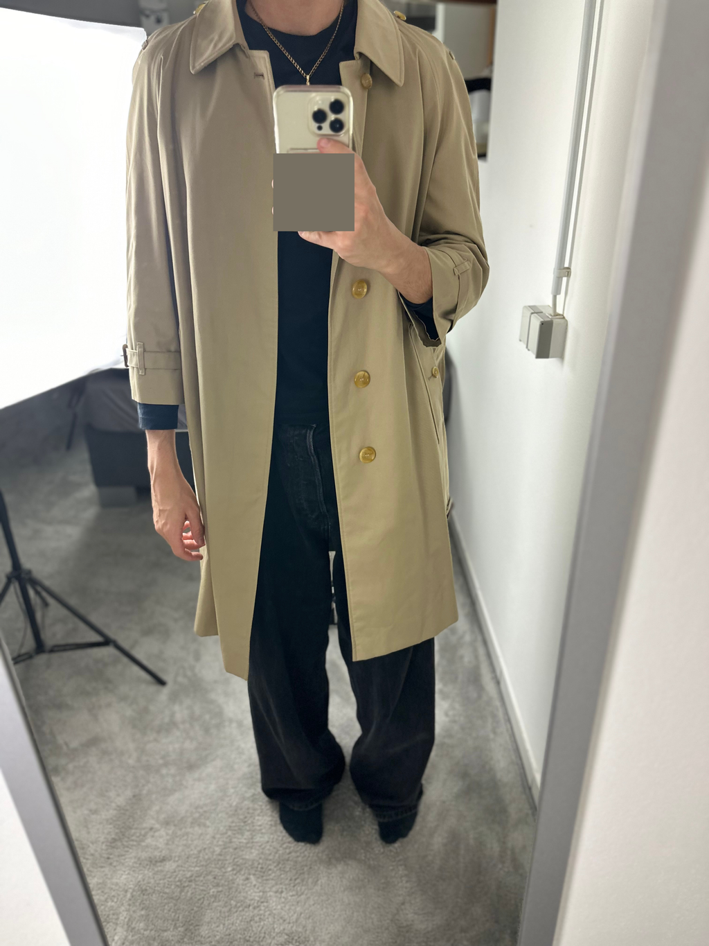 Burberrys Trenchcoat (10/S)