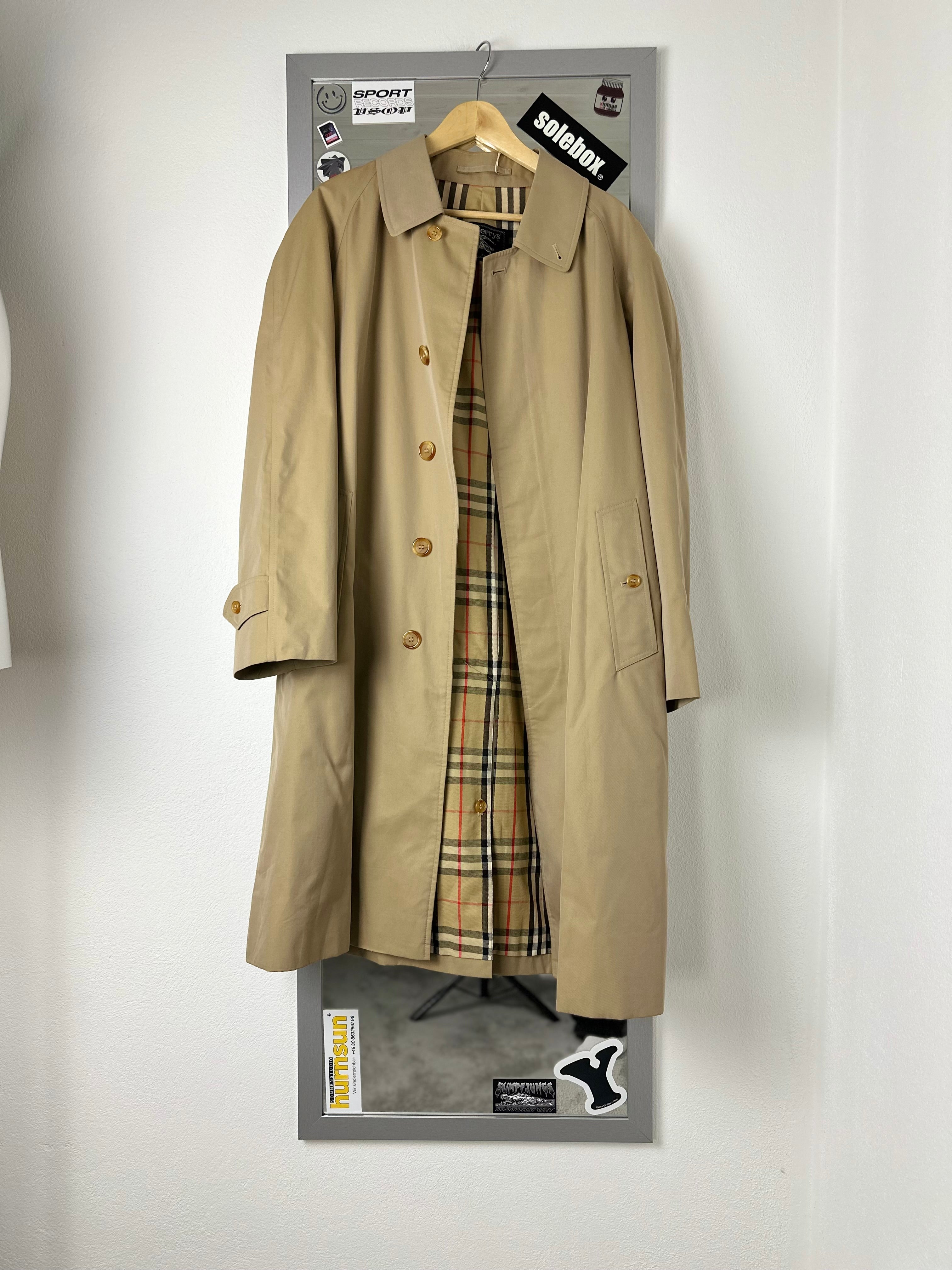Burberrys Trenchcoat (48/M)