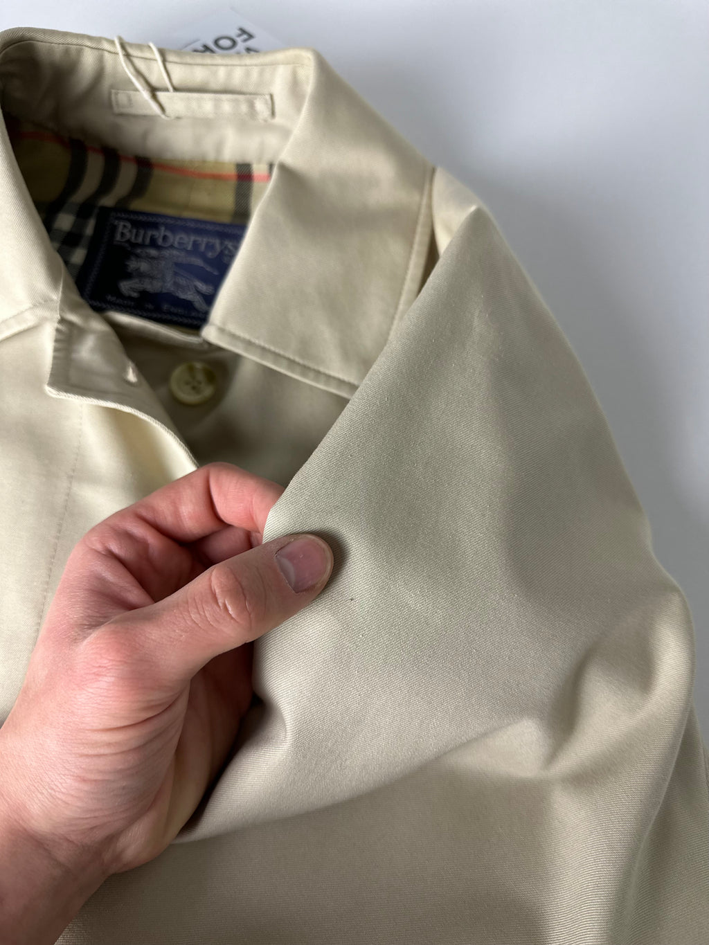Burberrys Trenchcoat (12/M)