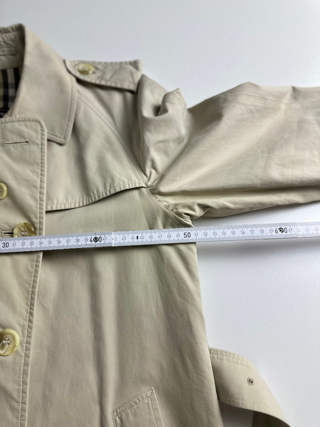 Burberrys Trenchcoat (10/S)