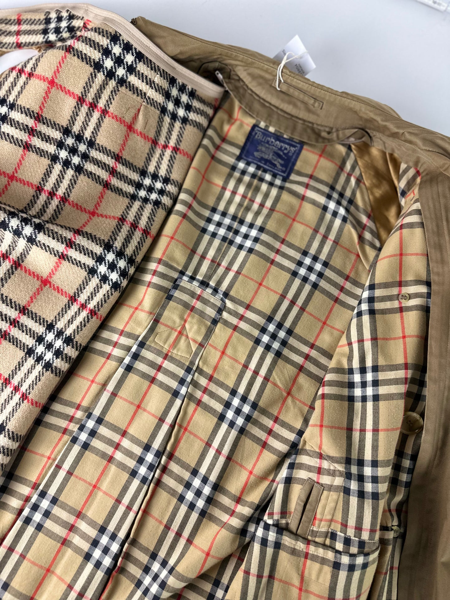 Vintage Burberry Trench Coat Size 48 M With Lining