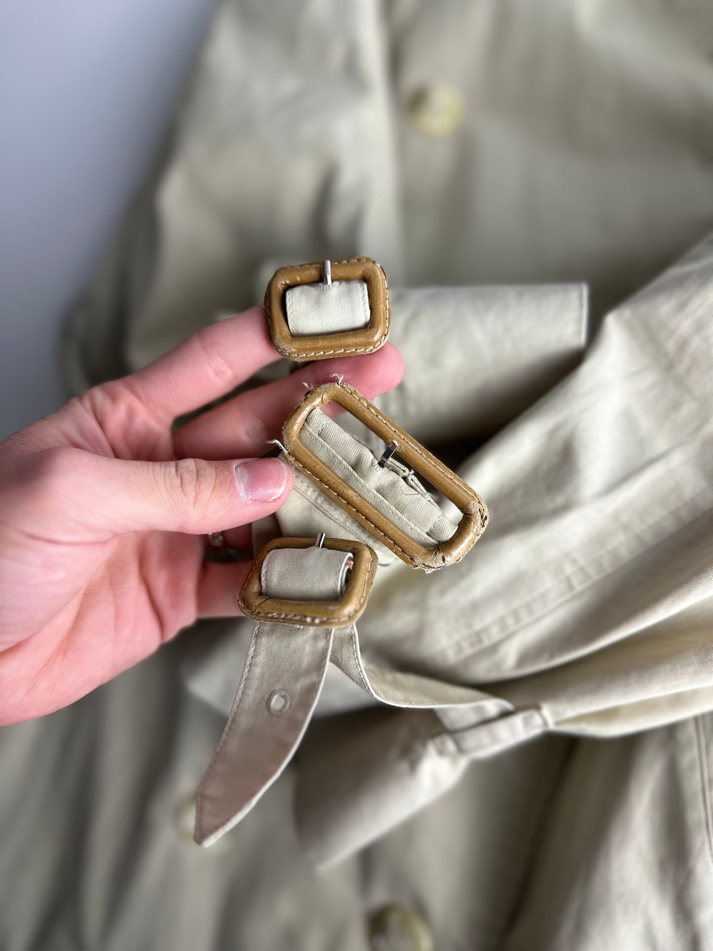 Burberrys Trenchcoat (10/S)