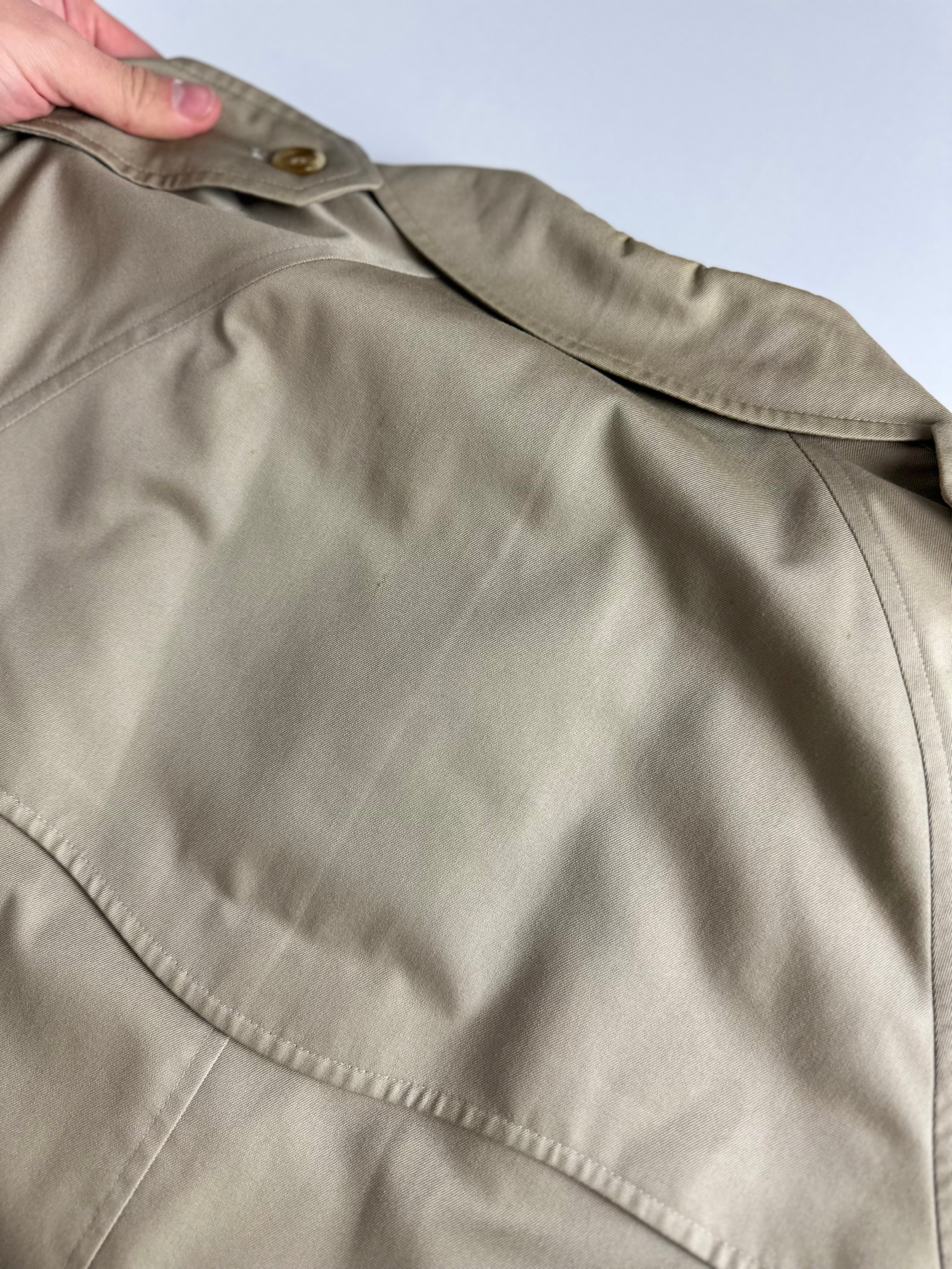 Burberrys Trenchcoat (46/S) including Inlet