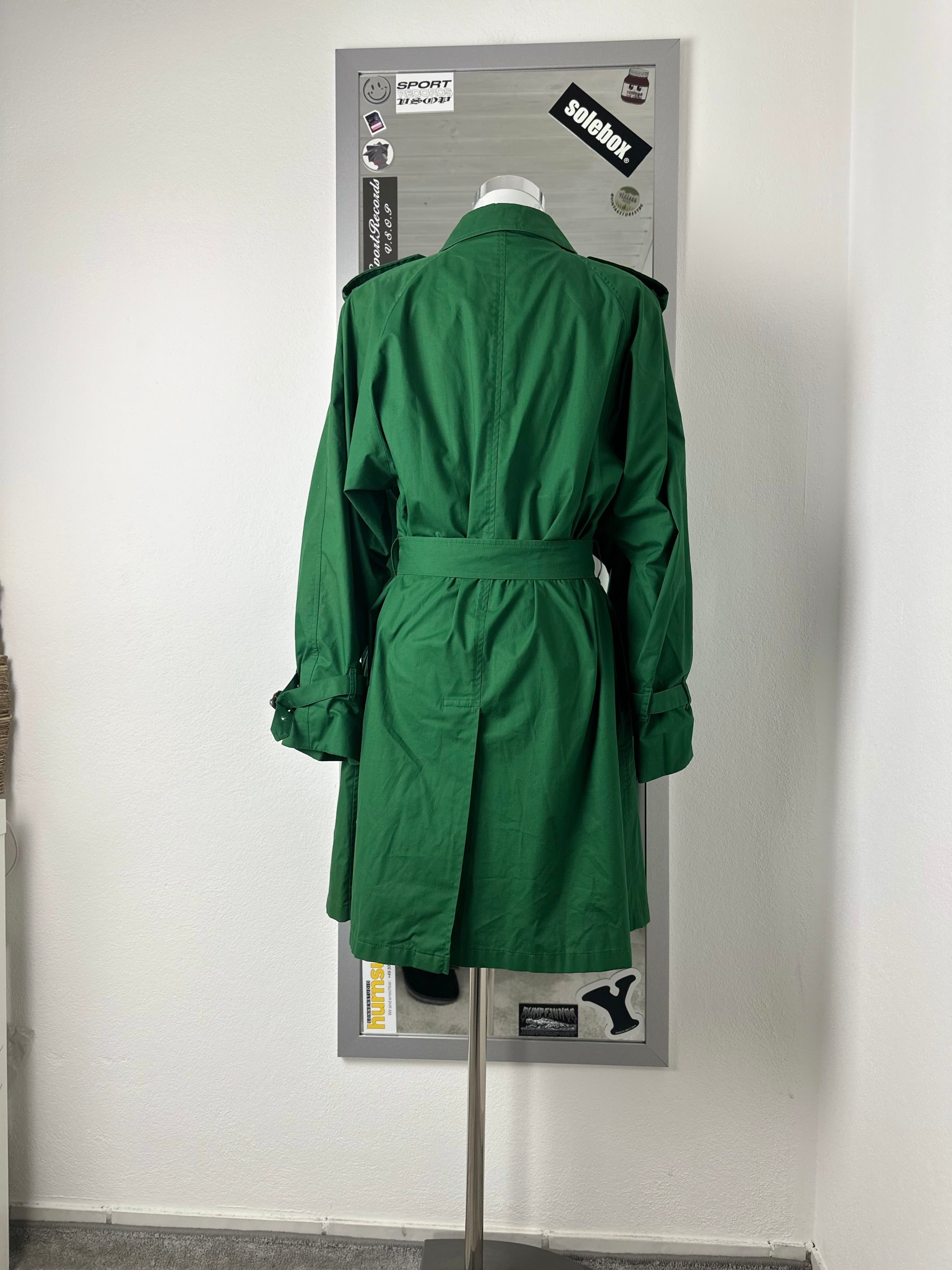 Burberrys Trenchcoat (12/M)