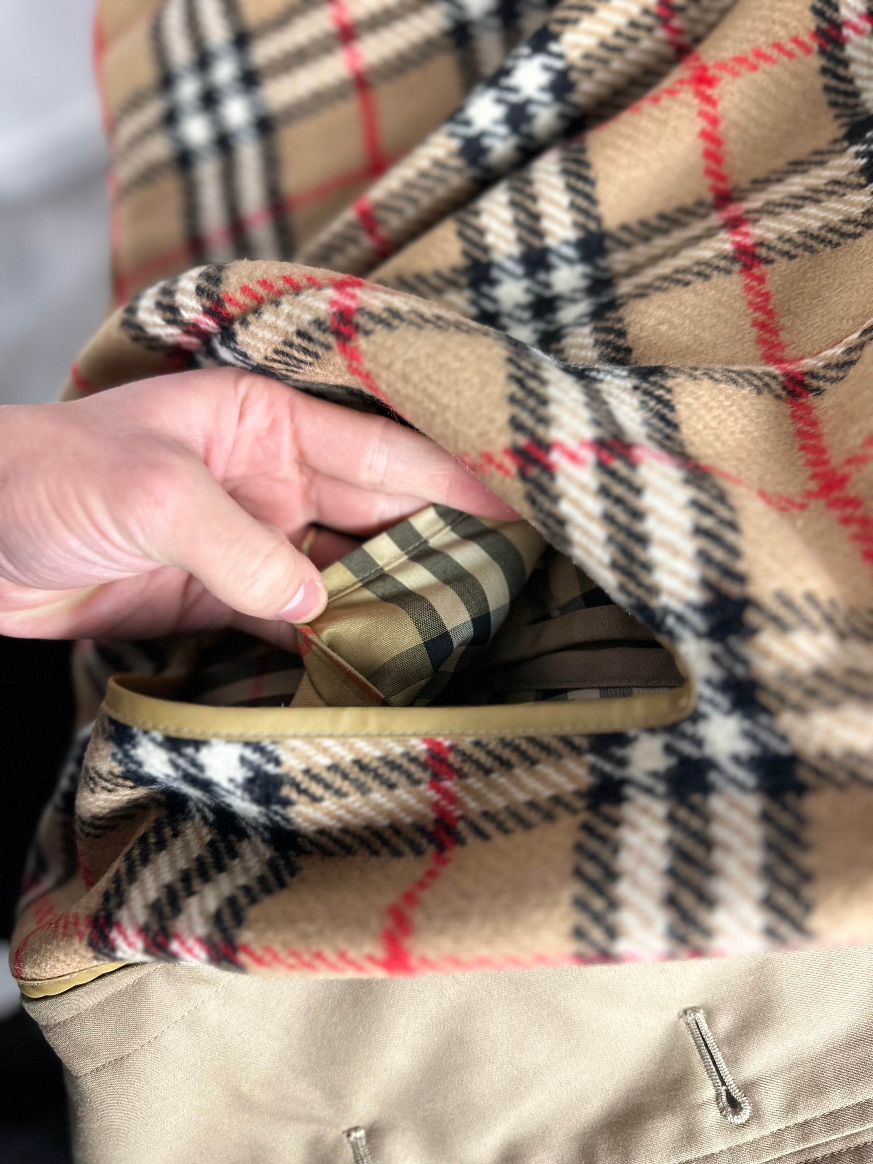 Burberrys Carcoat (46/S) including Inlet