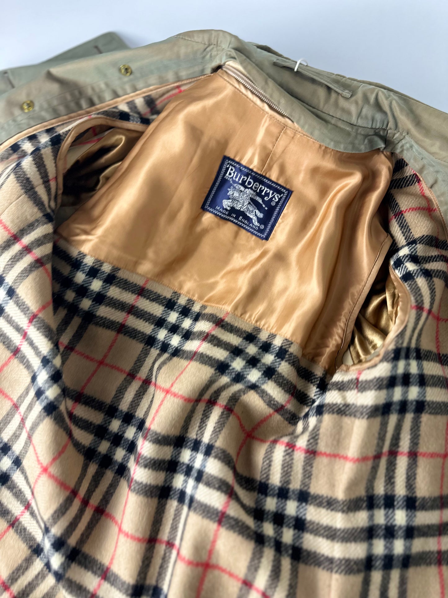 Vintage Burberry Trench Coat Khaki Size 6 XXS With Lining
