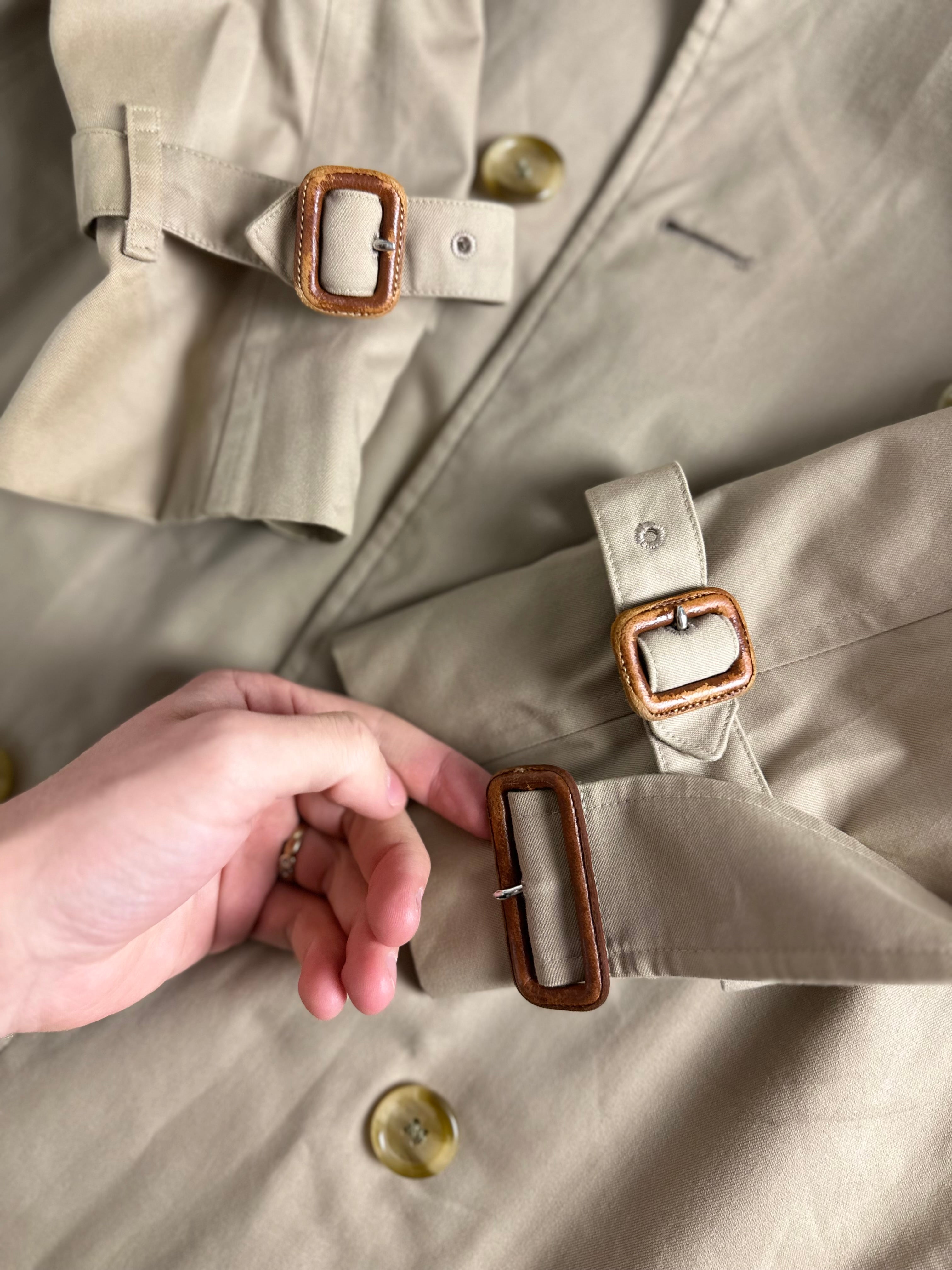 Burberrys Trenchcoat (12/M)