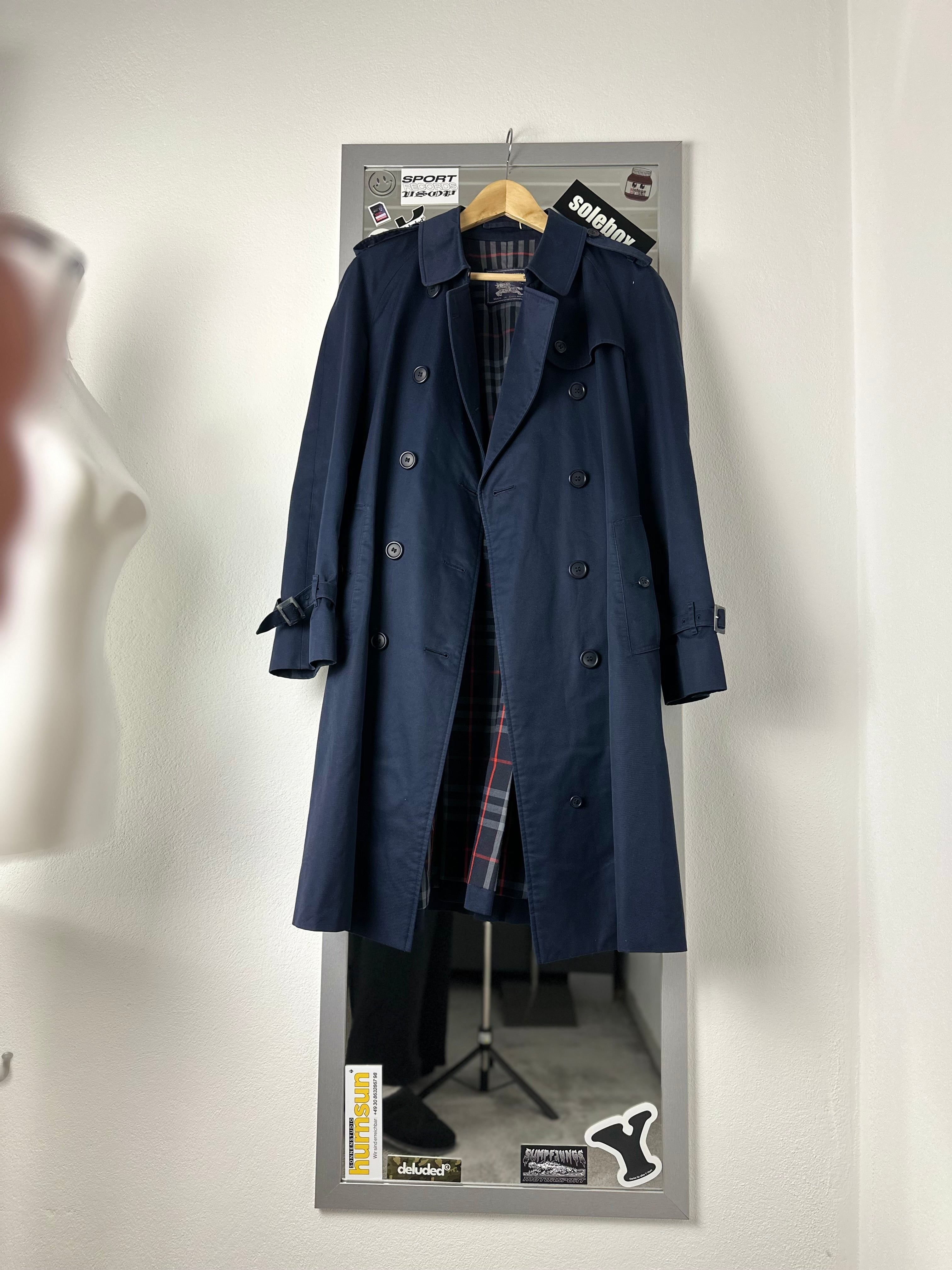 Burberrys Trenchcoat (12/M)