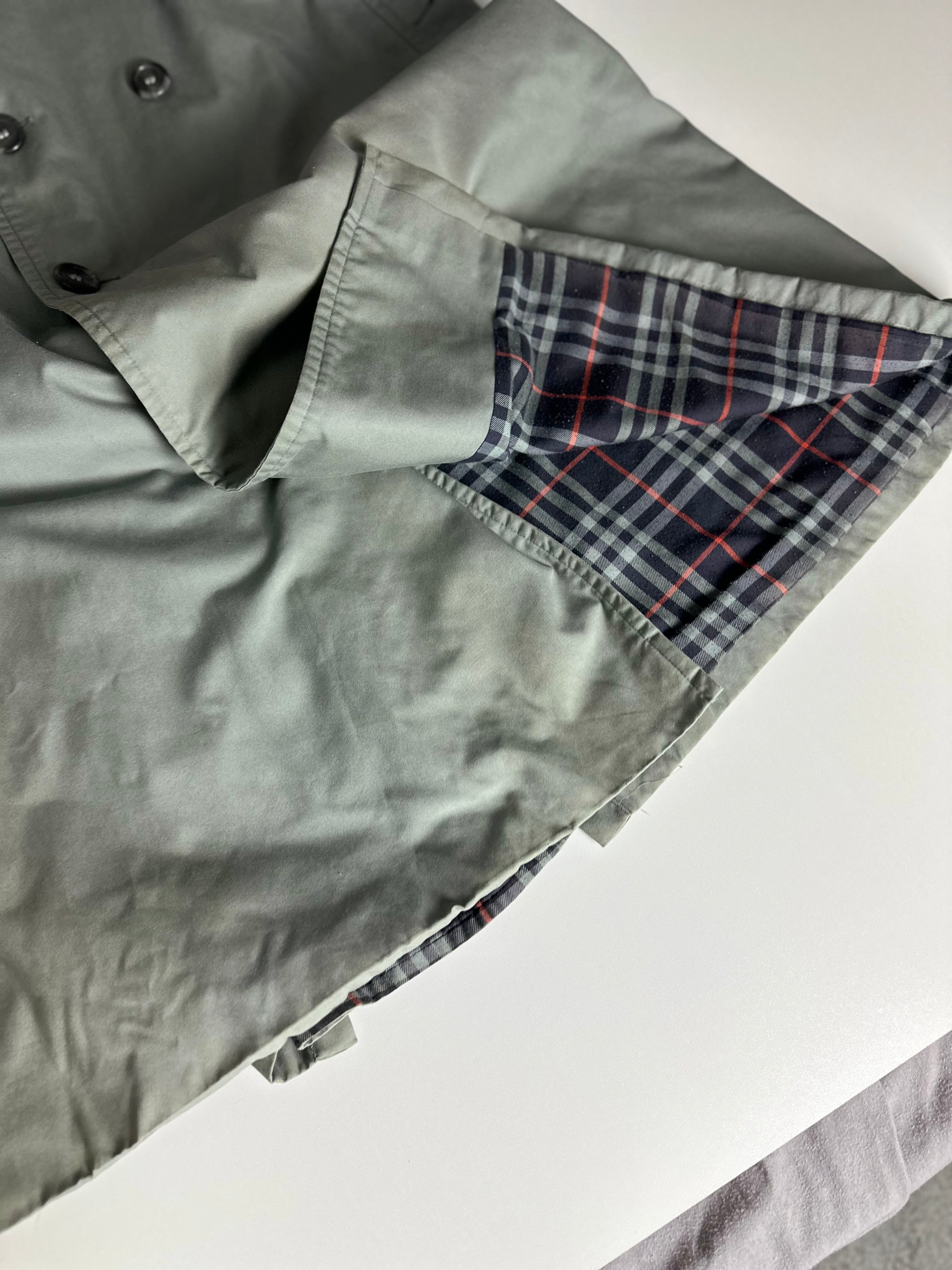 Burberrys Trenchcoat (60/XXL)
