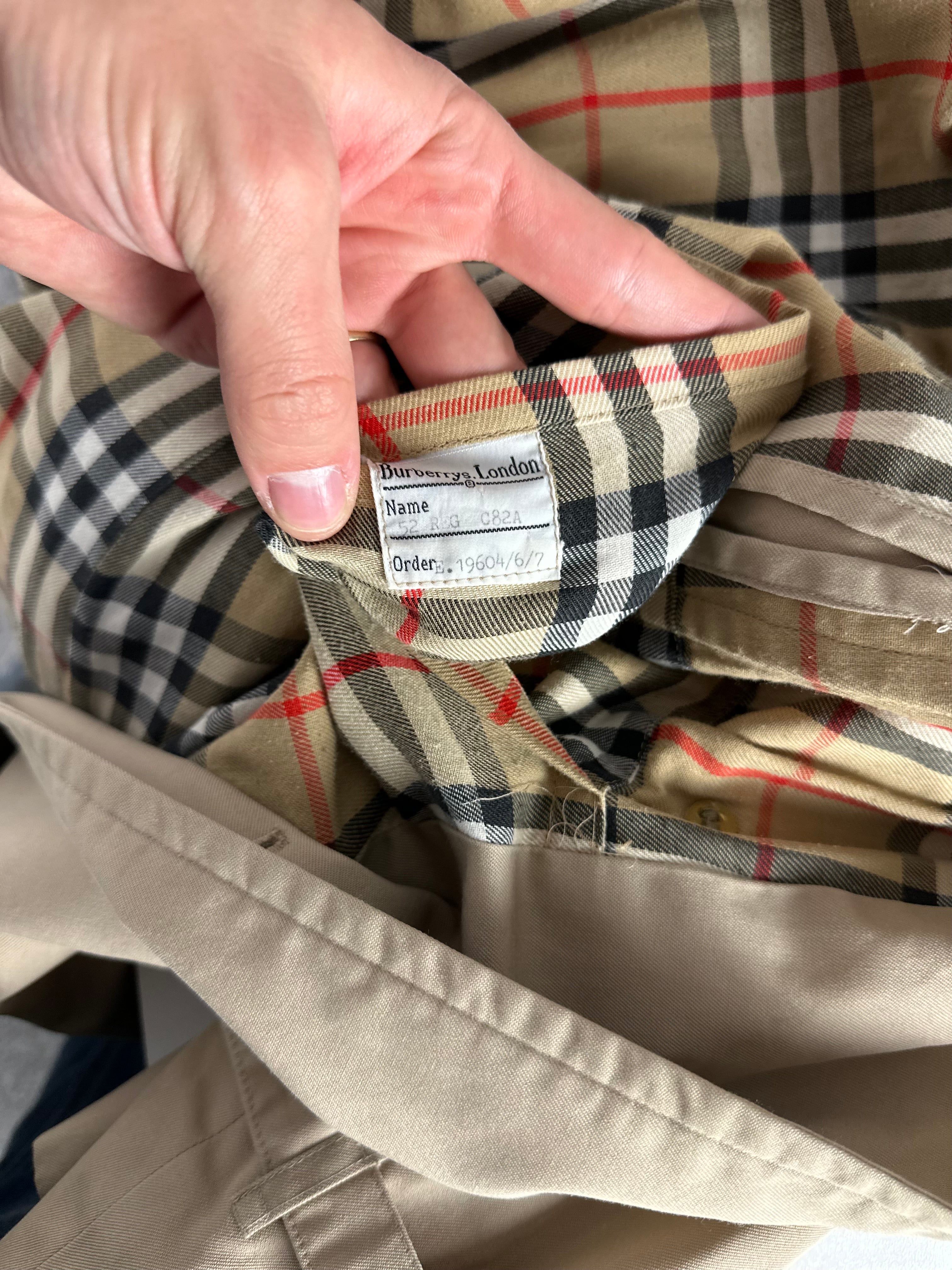 Burberrys Trenchcoat (52/L)