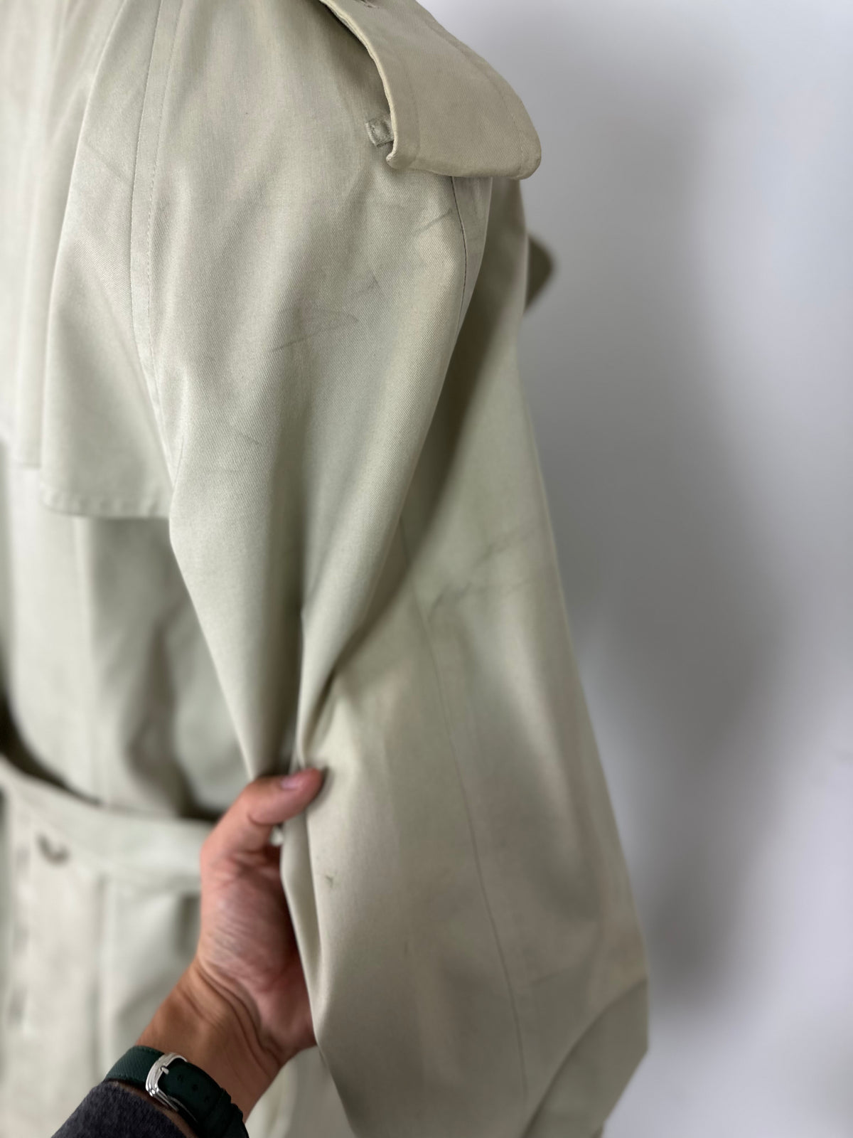 Vintage Burberry Trench Coat Creme Size 50 L