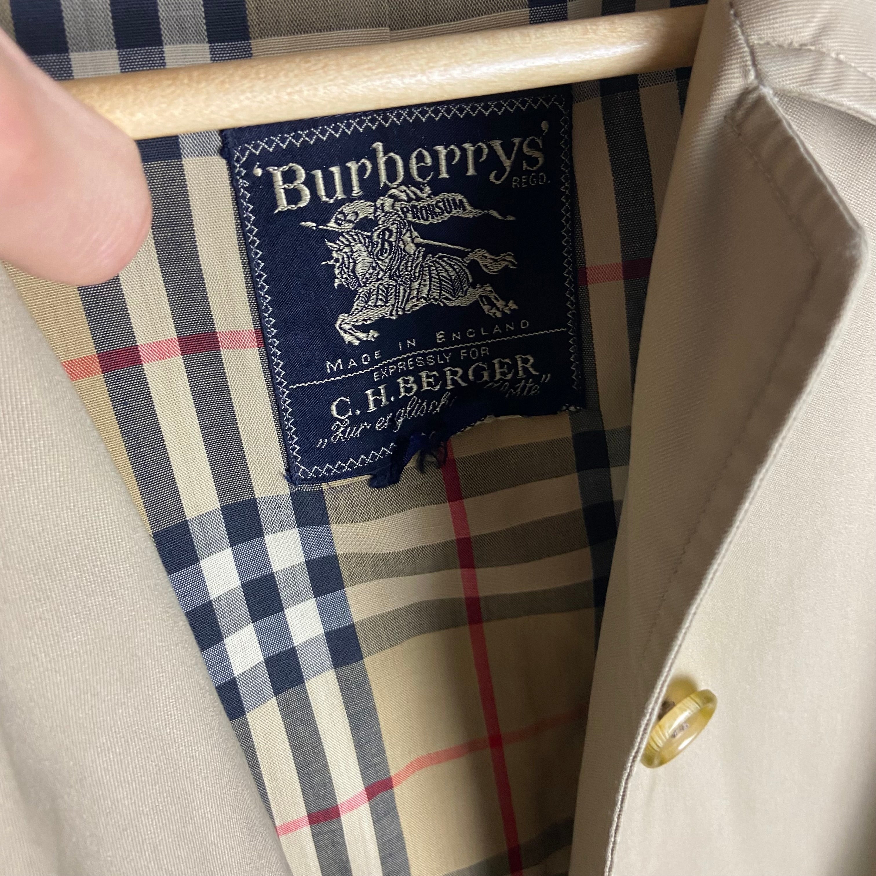 Burberry Trenchcoat Size 10/S