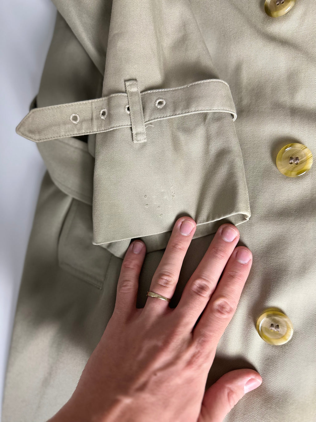 Burberrys Trenchcoat (14/L)