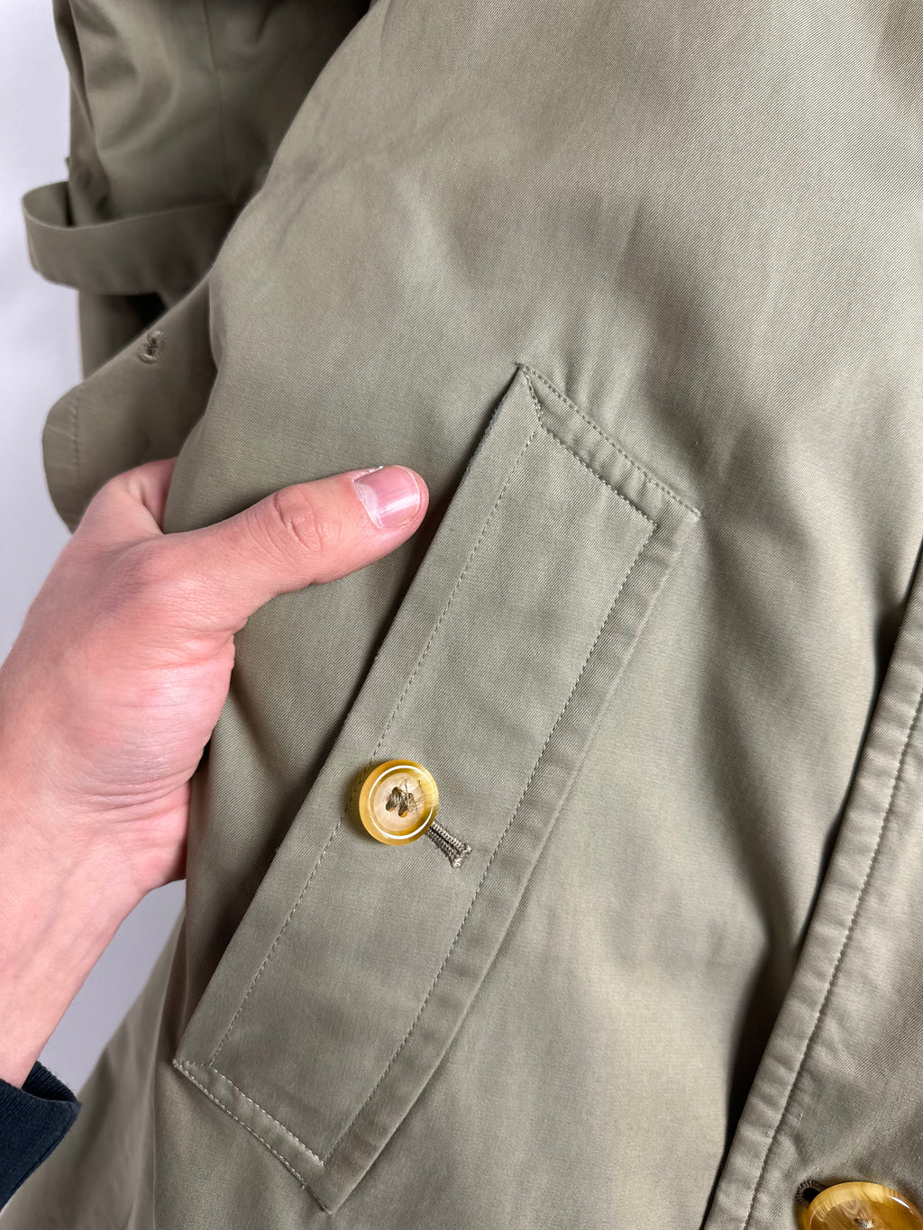 Burberrys Trenchcoat (46/S) including Inlet