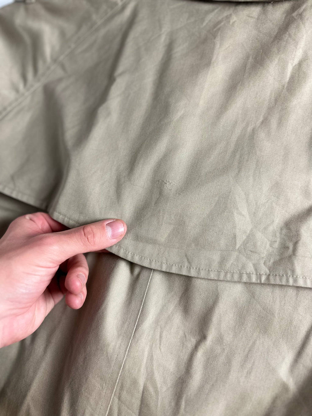 Burberrys Trenchcoat (14/L)