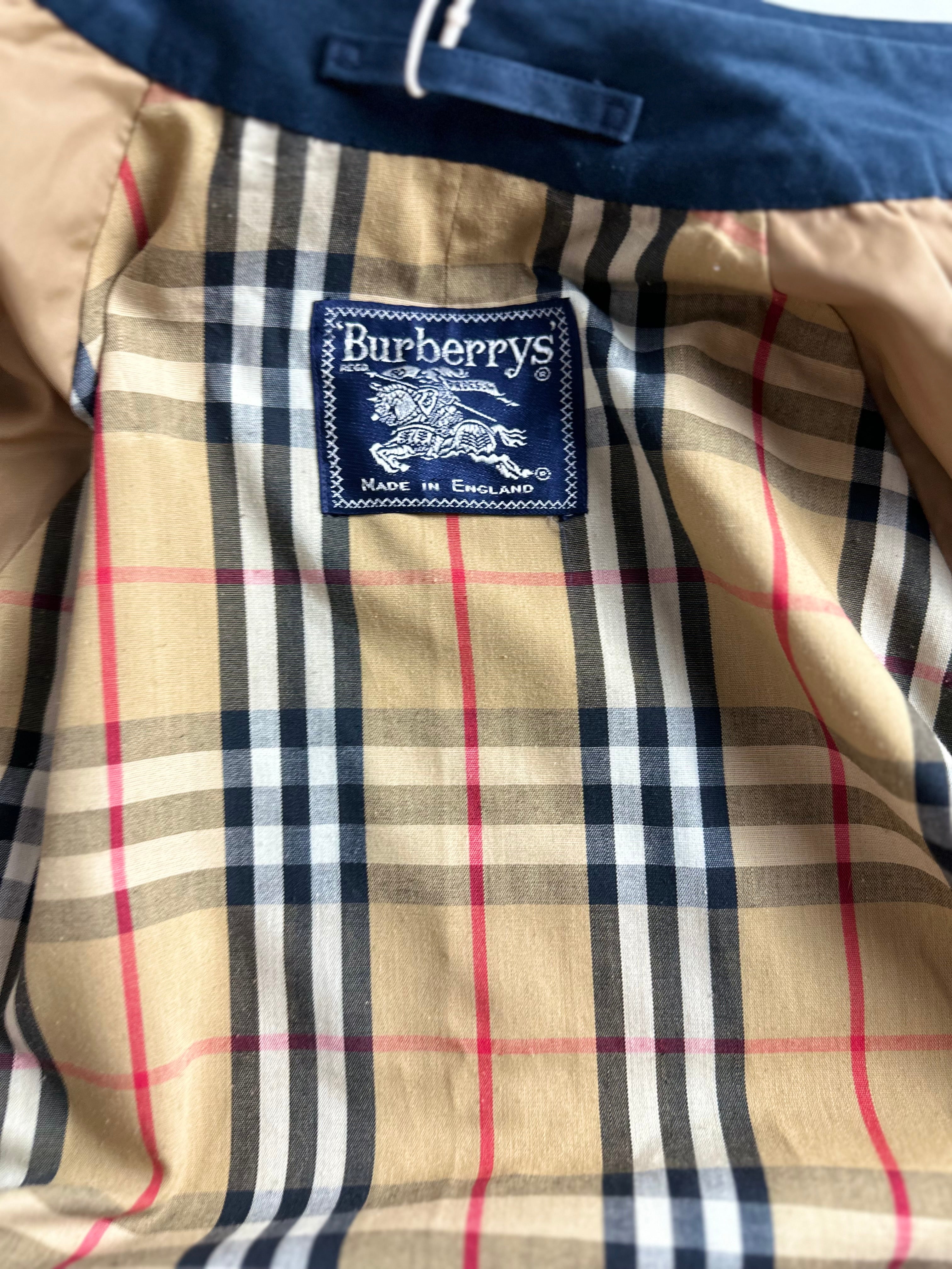 Burberrys Carcoat (52/L)