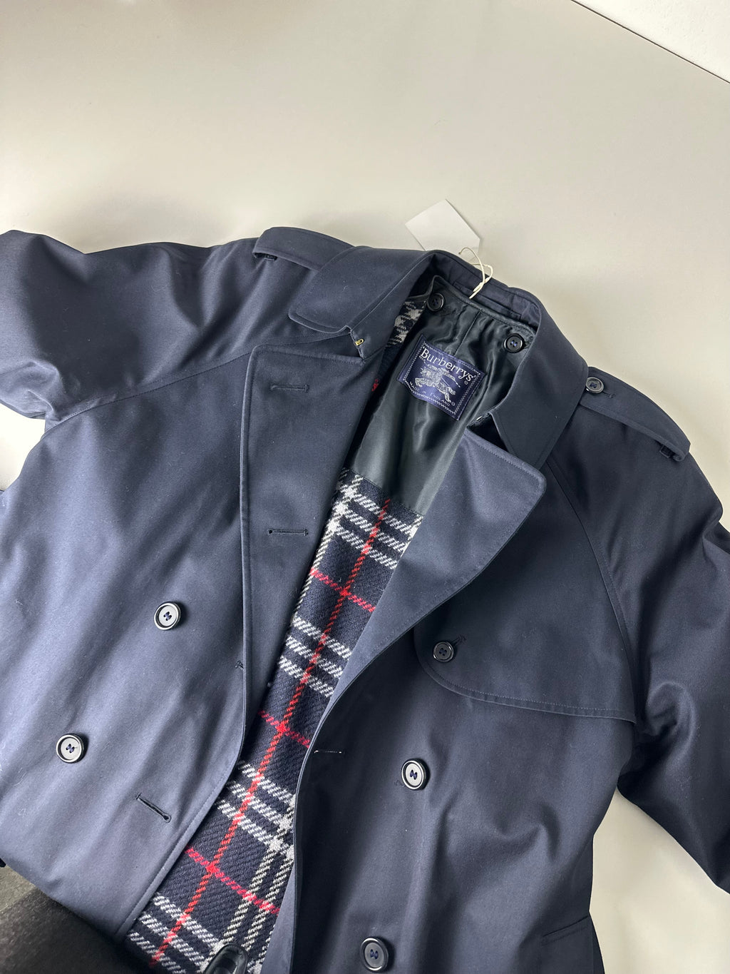 Burberrys Trenchcoat (10/S) including Inlet