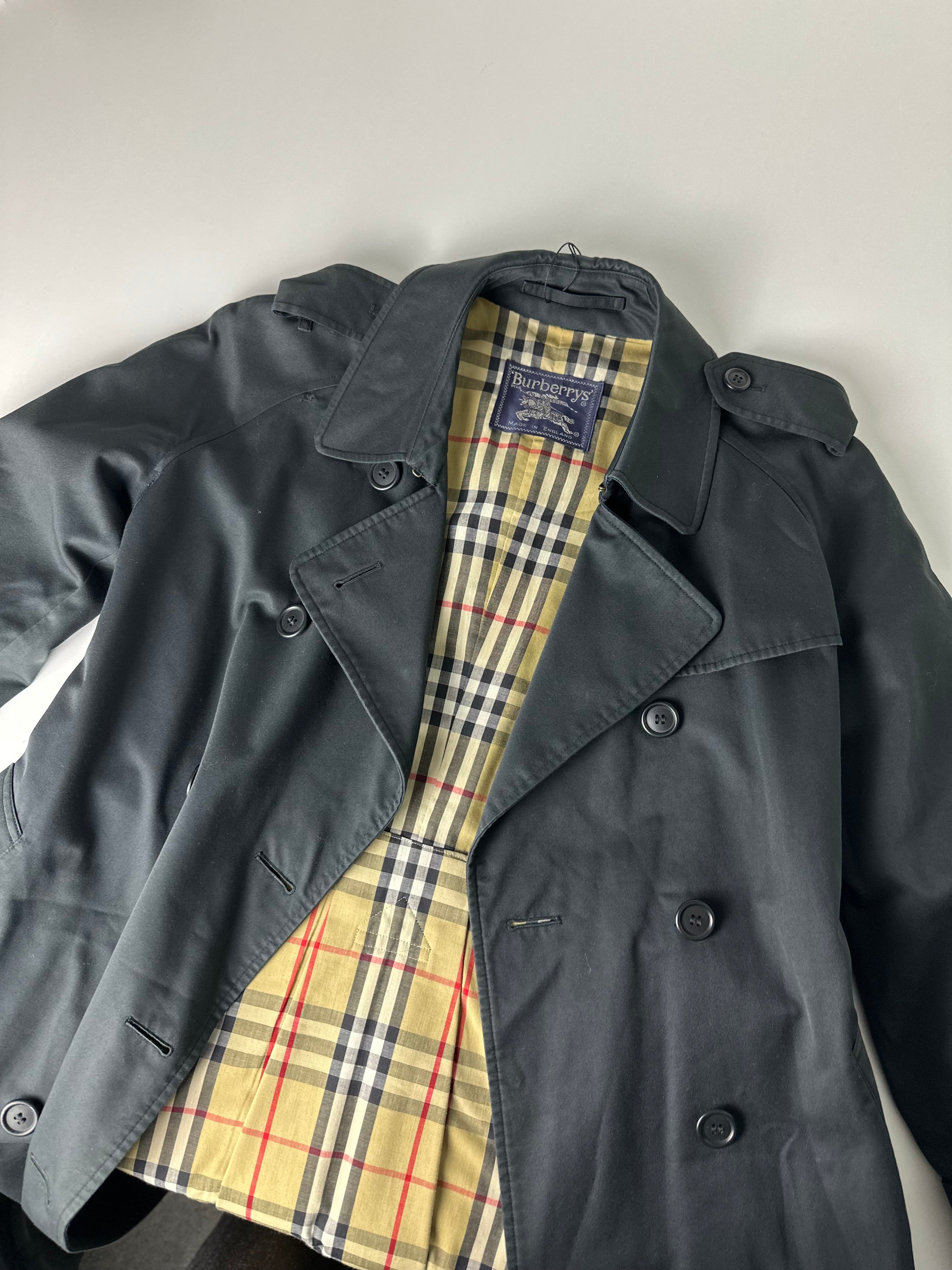 Burberrys Trenchcoat (8/XS)