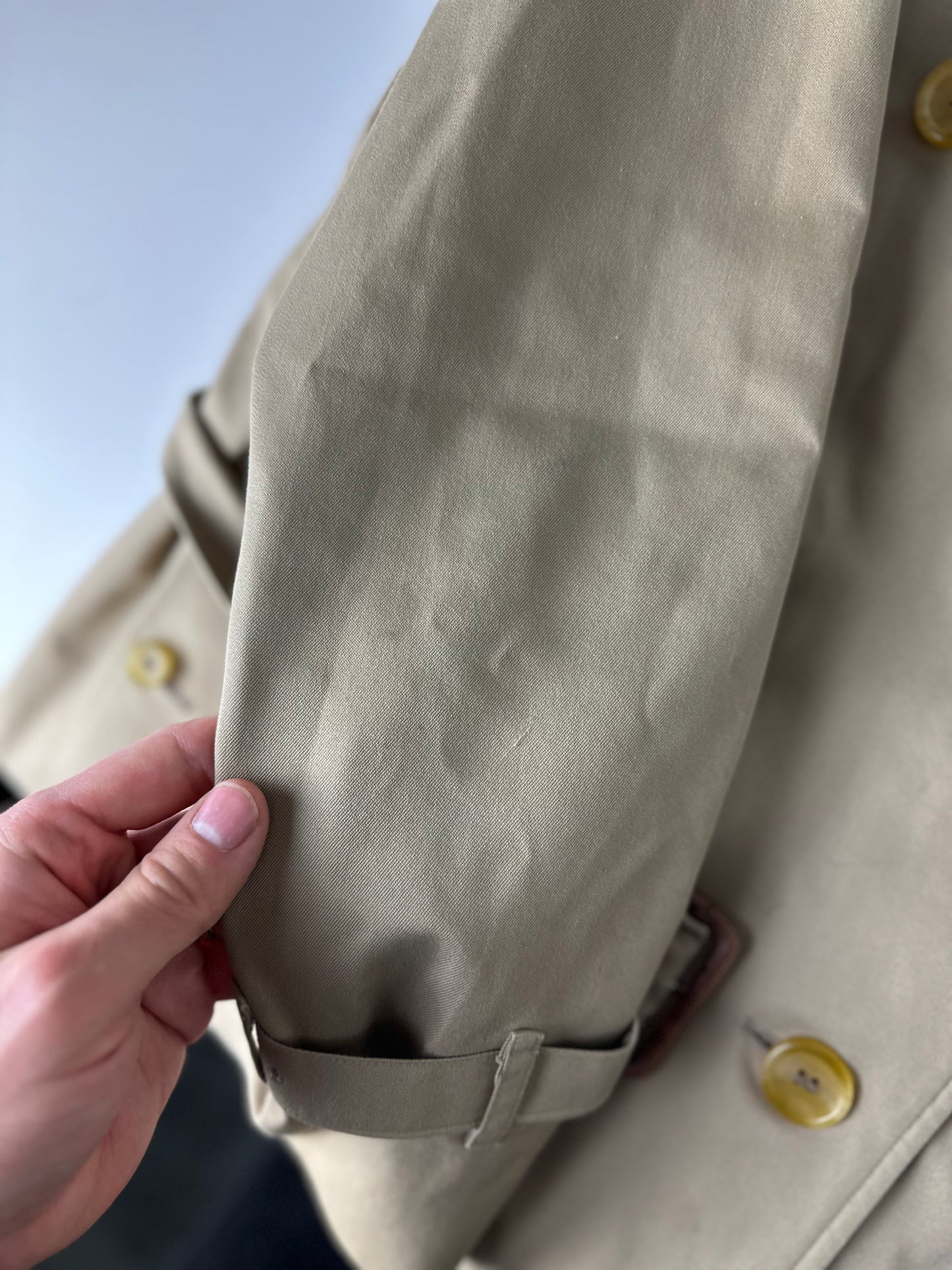 Burberrys Trenchcoat (10/S)