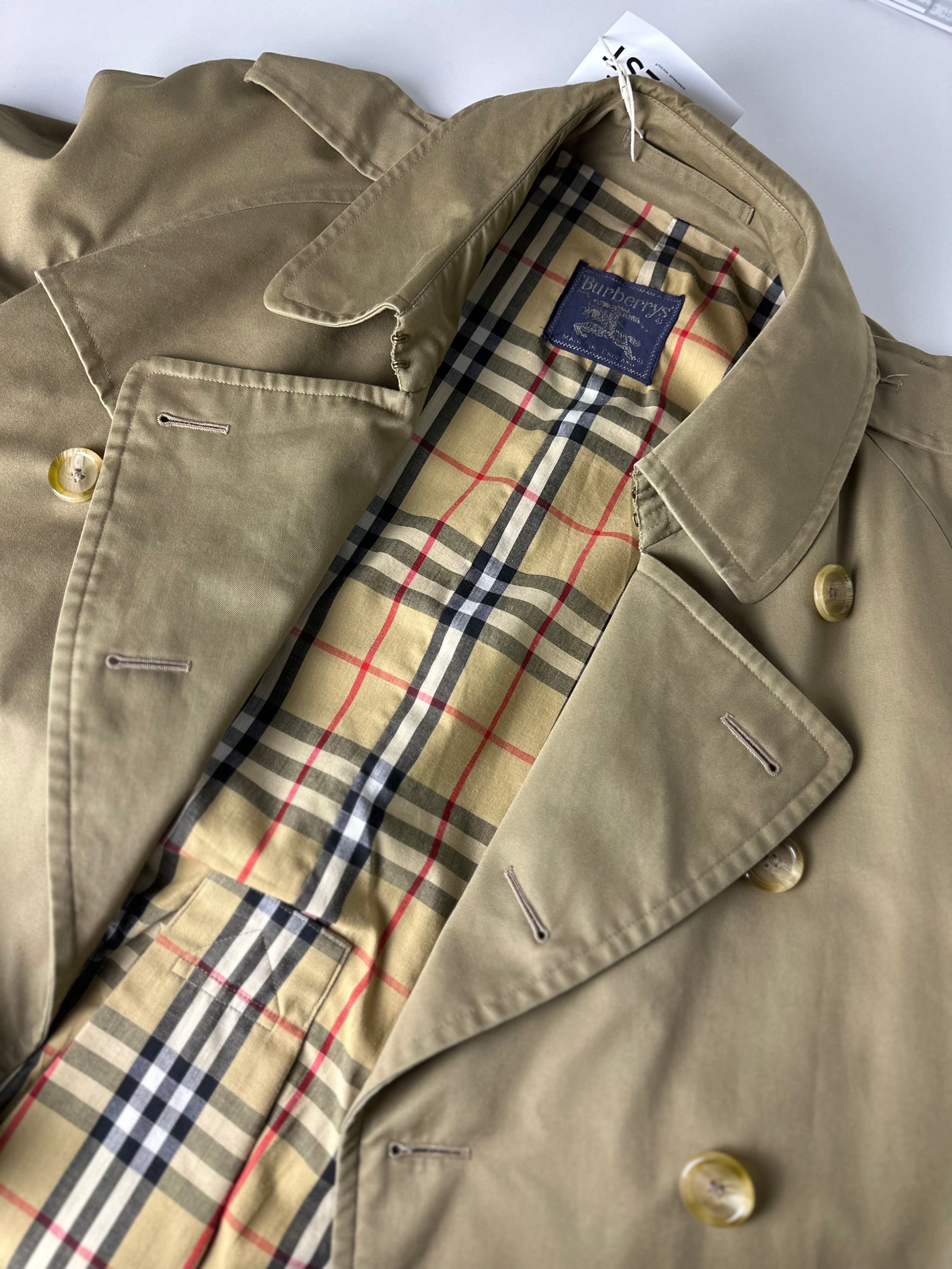 Burberrys Trenchcoat (52/L)